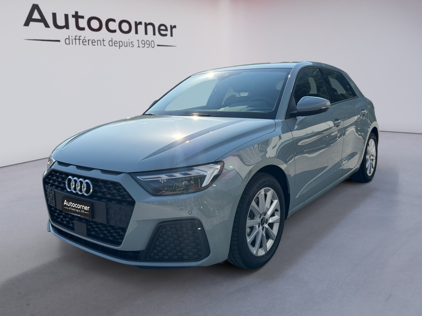 AUDI A1 Sportback 30 TFSI Attraction S-tronic-image-6