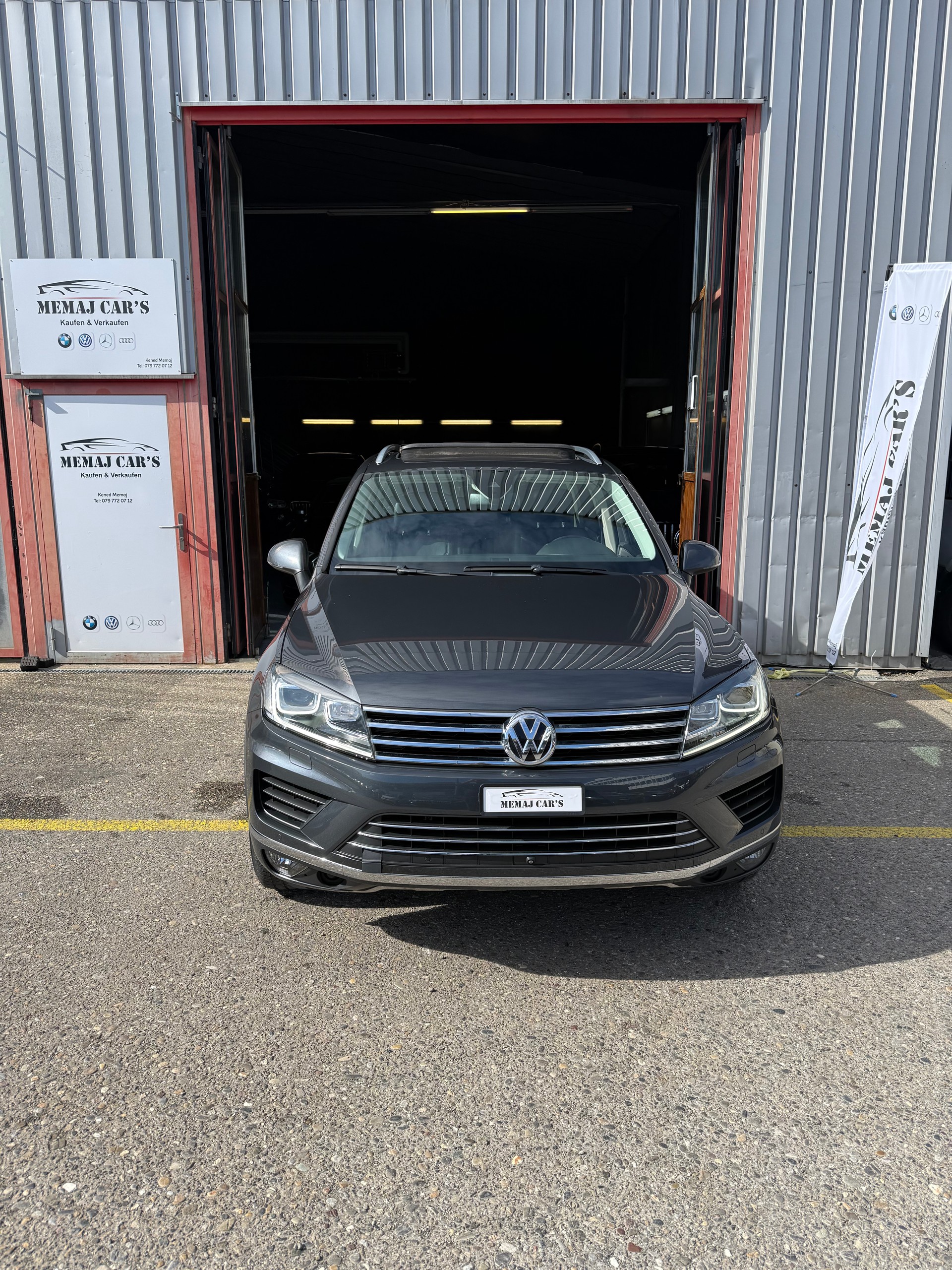 VW Touareg 3.0 TDI BMT Peak Tiptronic AHK3500kg Panorama Dach-image-0