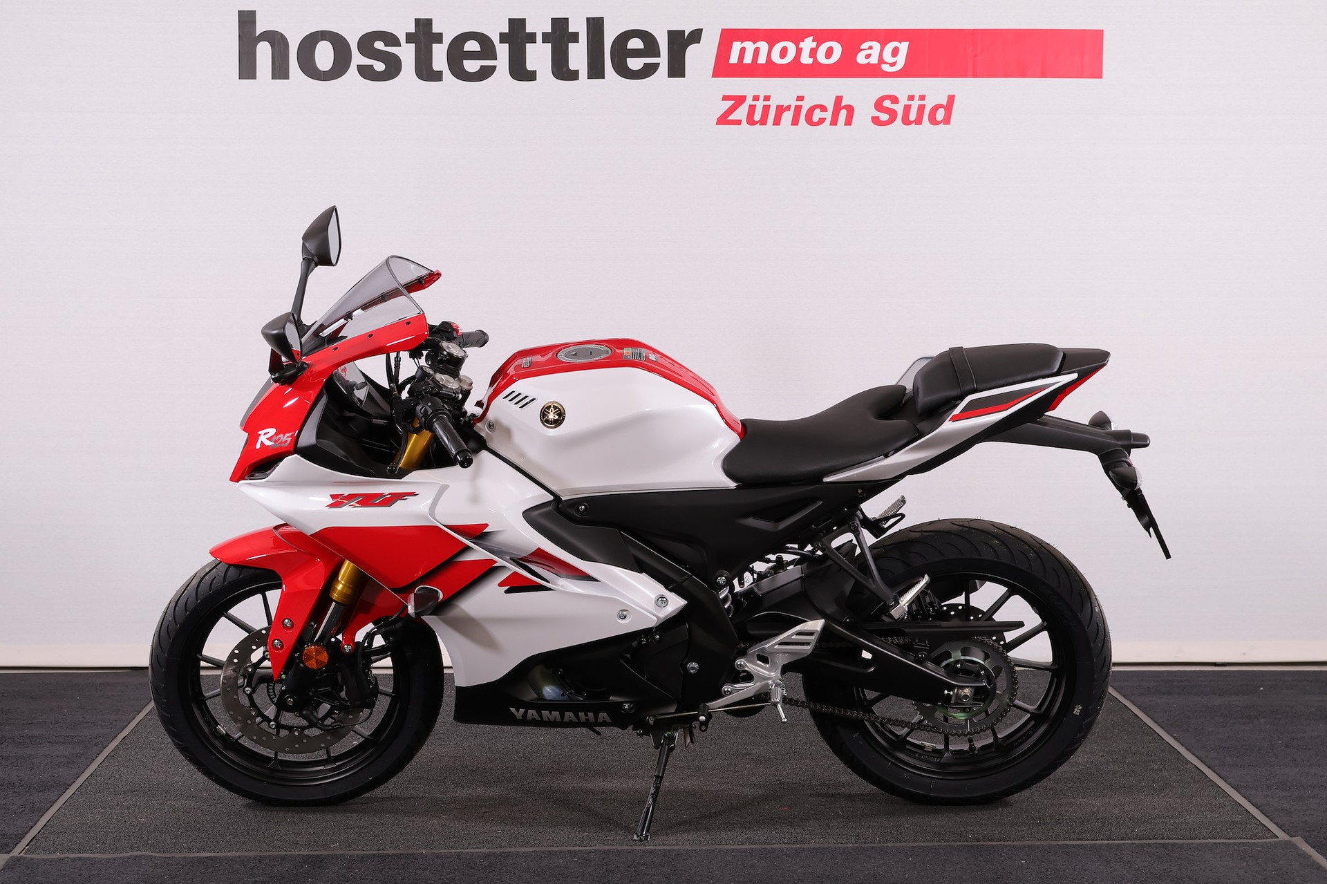 YAMAHA R125 70th Anniversary