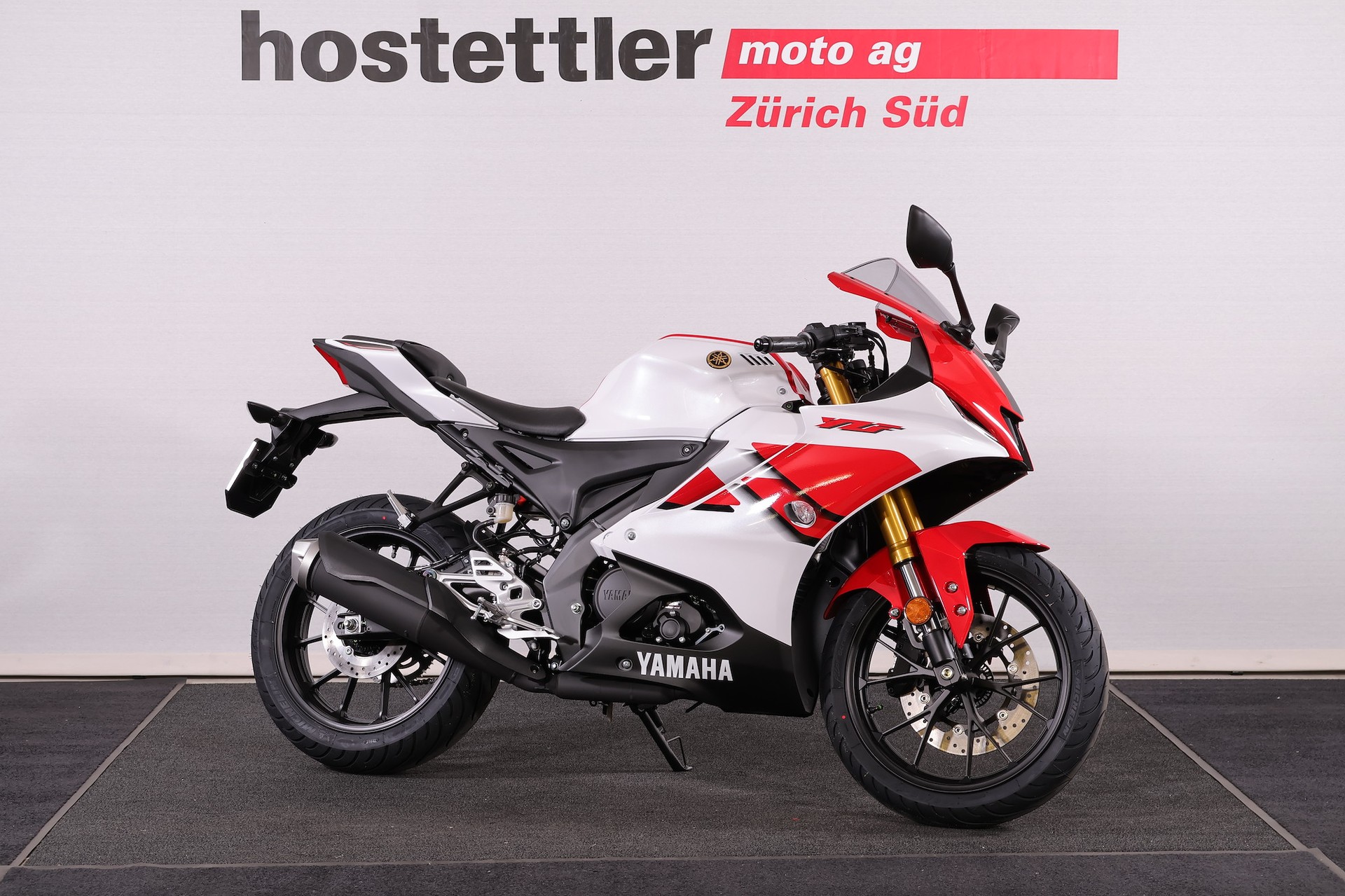 YAMAHA R125 70th Anniversary-showroom-element-2