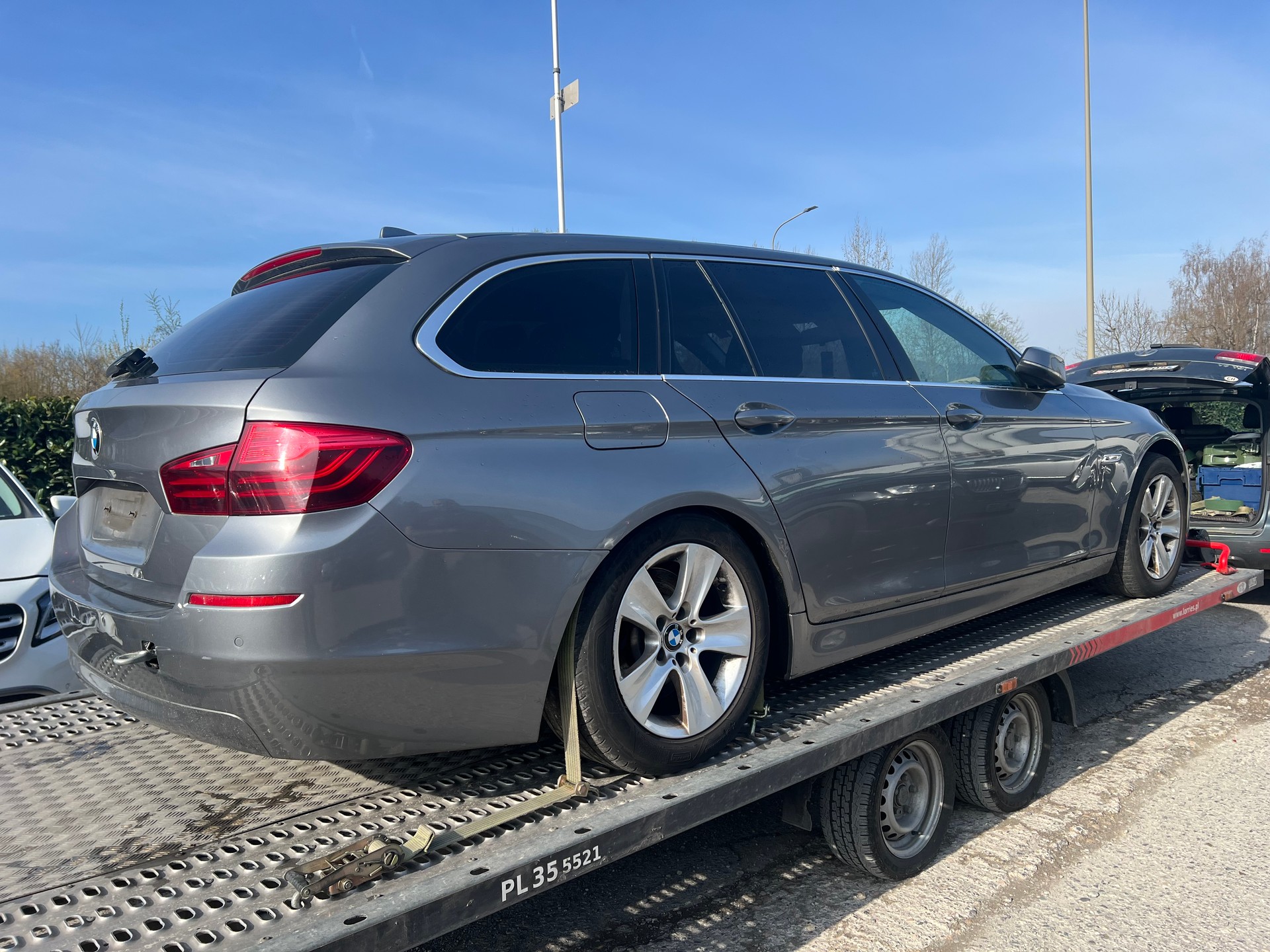 BMW 530d Touring xDrive Steptronic-image-3