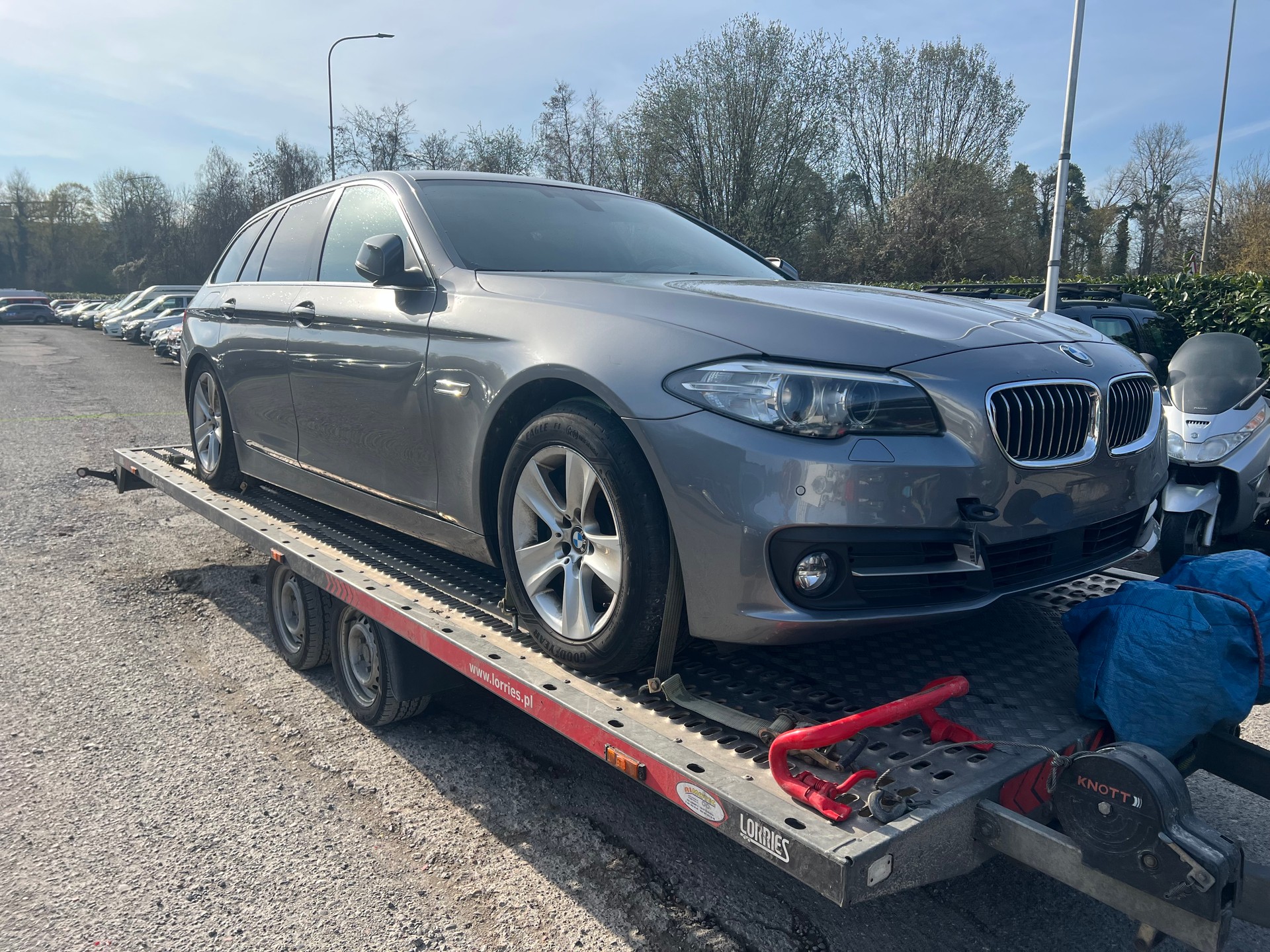 BMW 530d Touring xDrive Steptronic-image-1