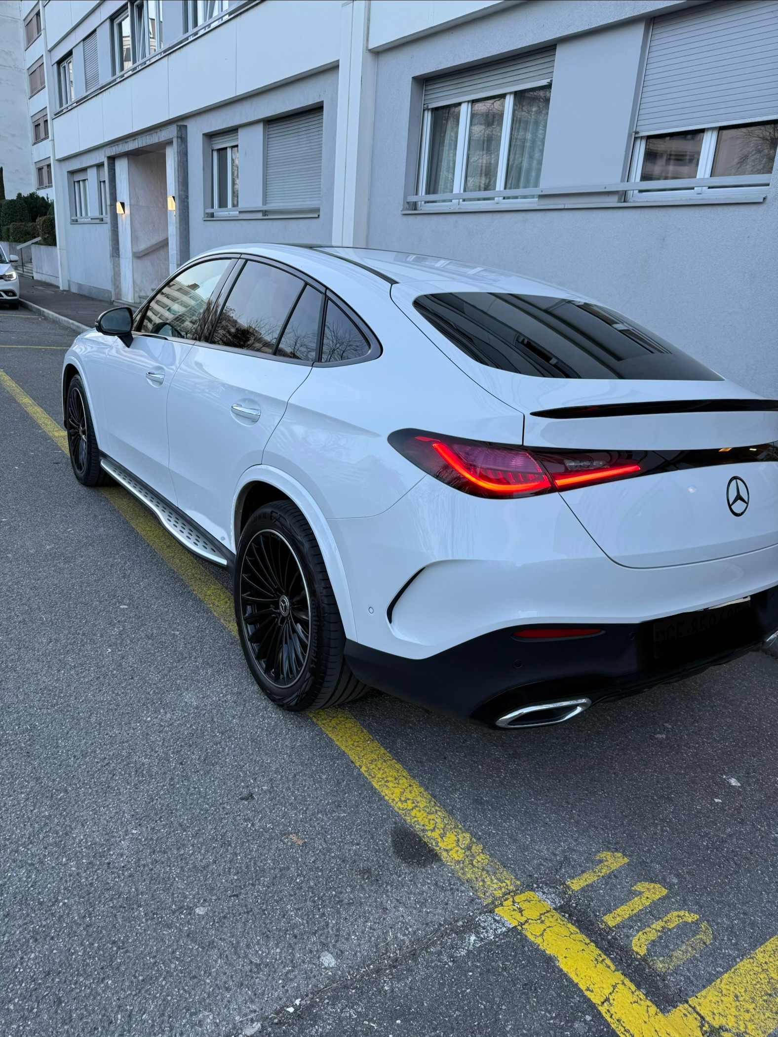 MERCEDES-BENZ GLC Coupé 200 4Matic 9G-Tronic-image-0