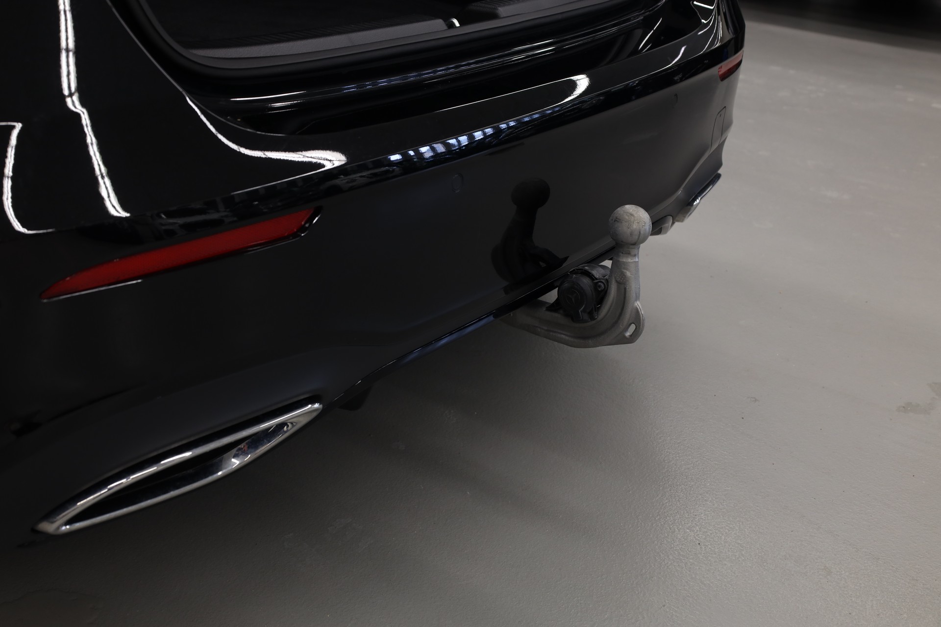 MERCEDES-BENZ A 250 AMG Line 4m-image-11