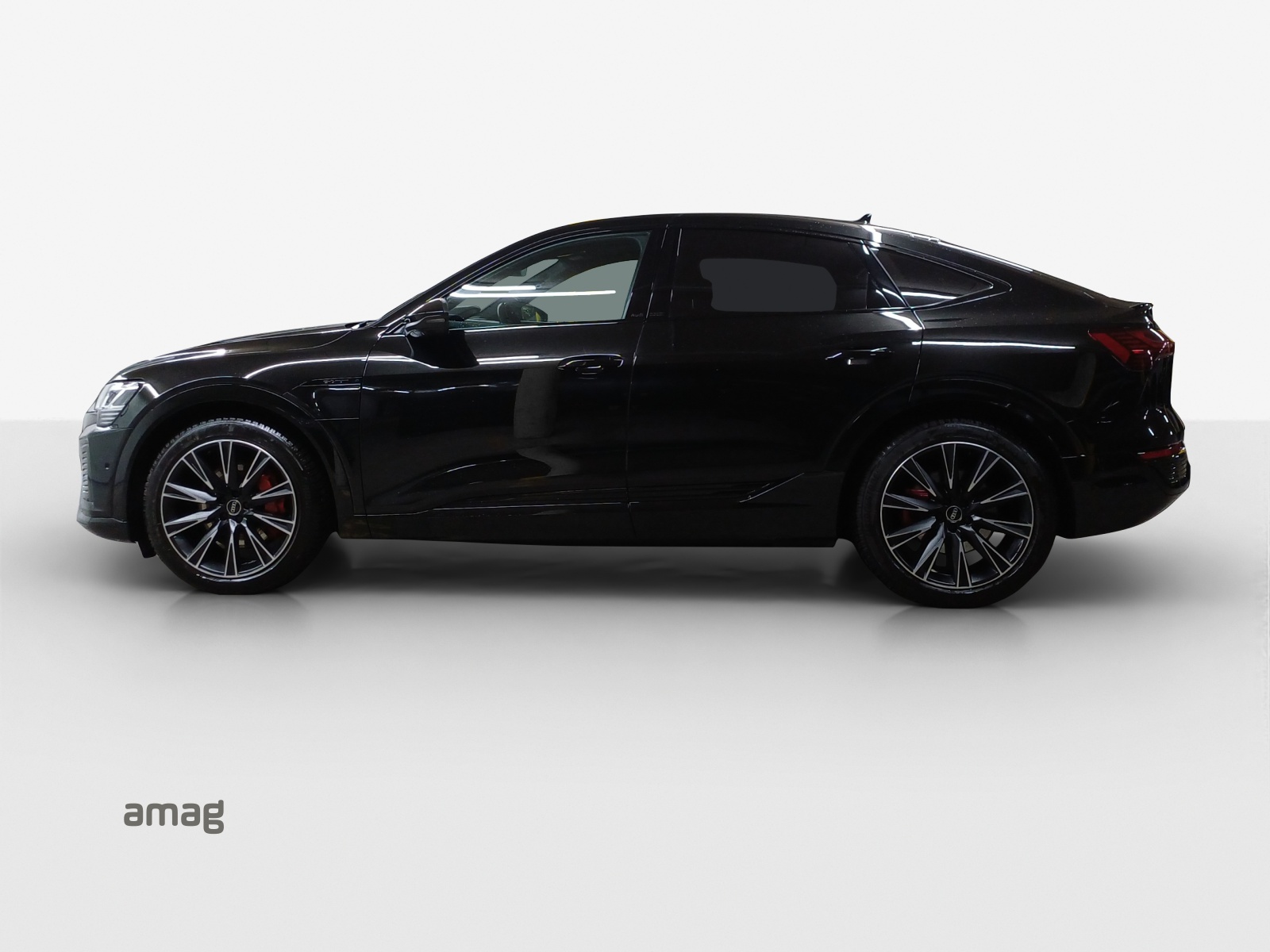 AUDI Q8 Sportback 55 e-tron S line quattro-image-1