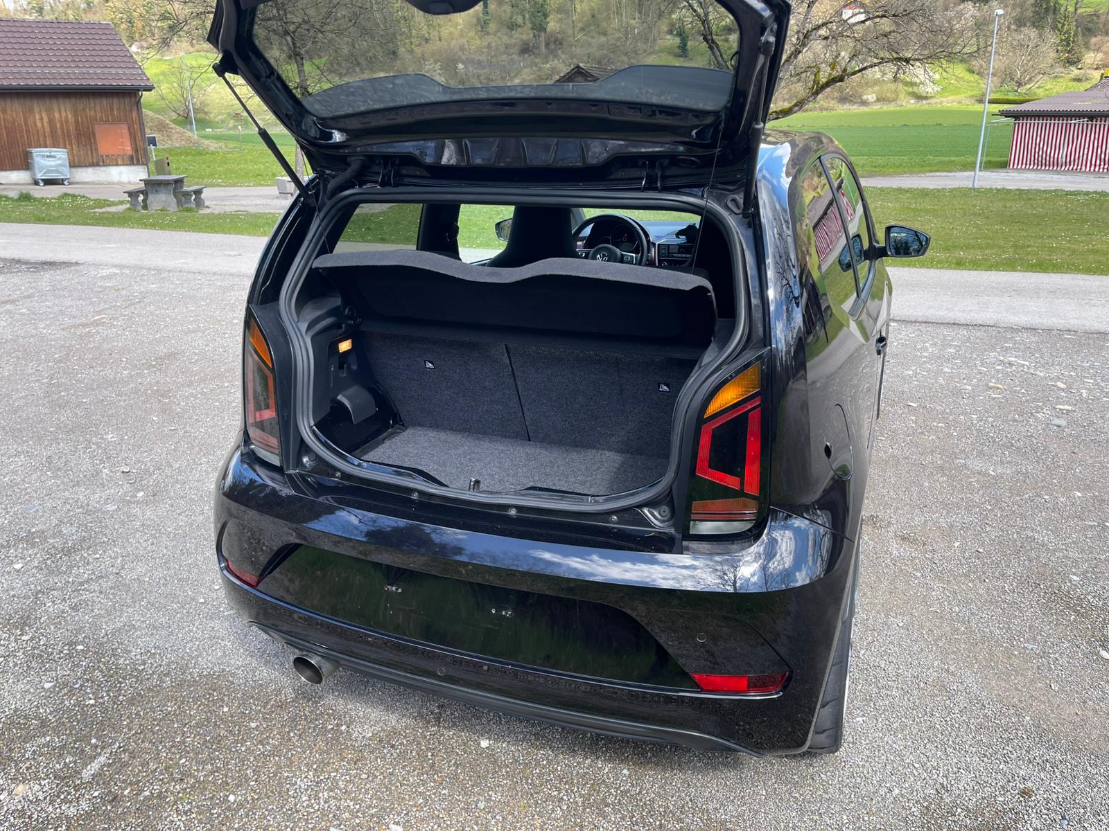 VW Up 1.0 TSI GTI-image-4