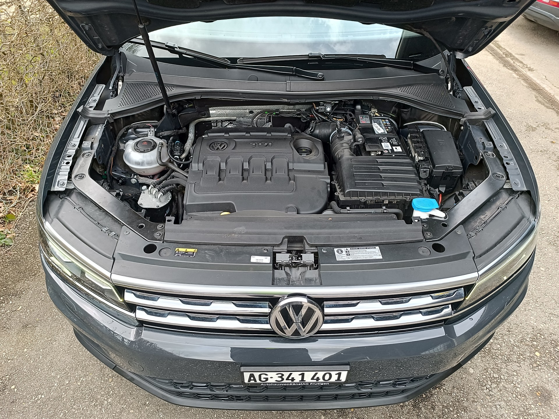 VW Tiguan 2.0 TDI SCR Comfortline 4Motion DSG-image-15