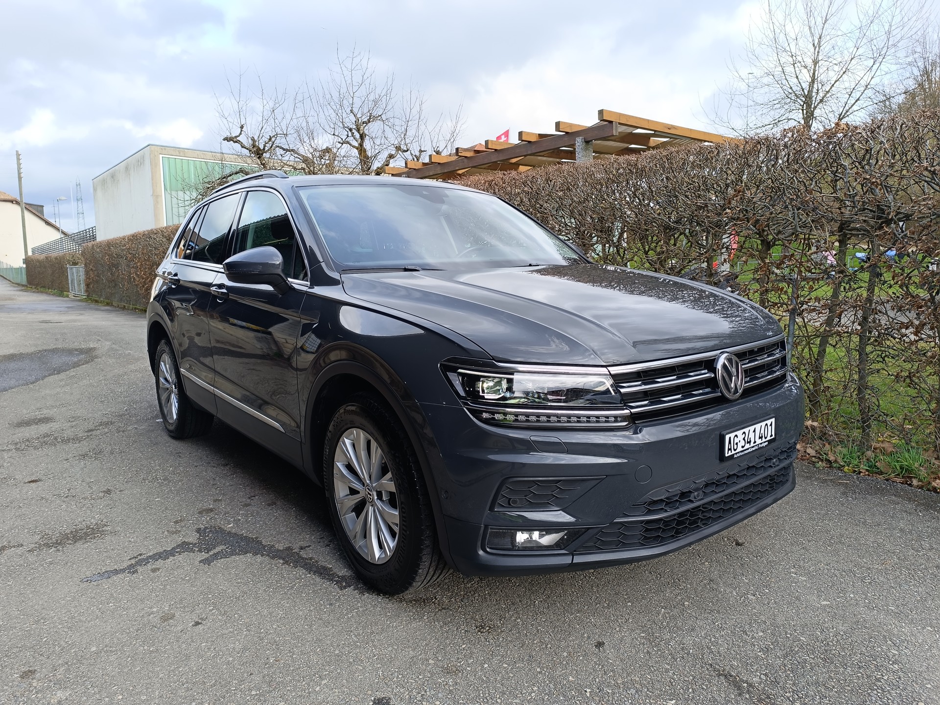 VW Tiguan 2.0 TDI SCR Comfortline 4Motion DSG-image-4