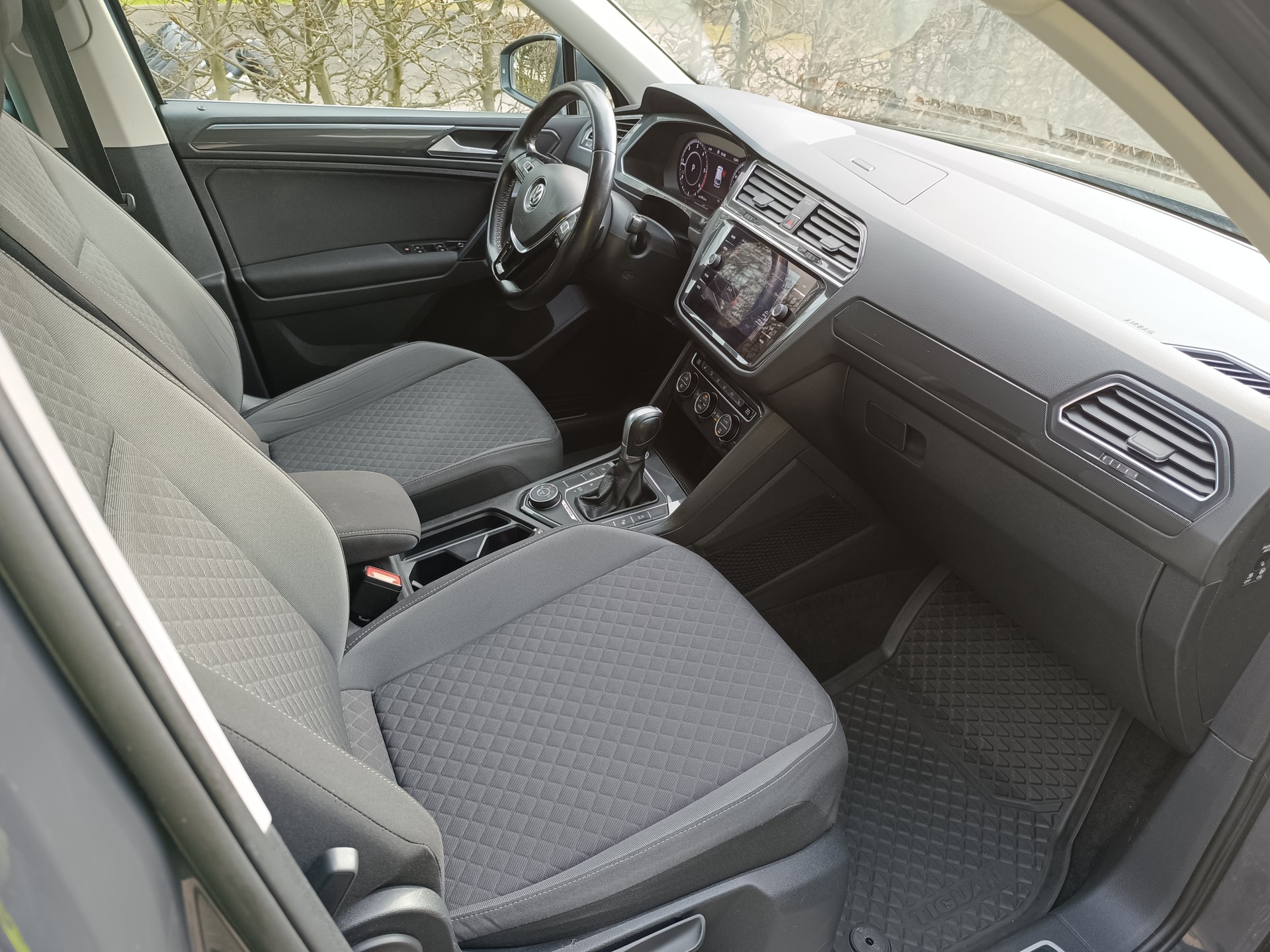 VW Tiguan 2.0 TDI SCR Comfortline 4Motion DSG-image-12