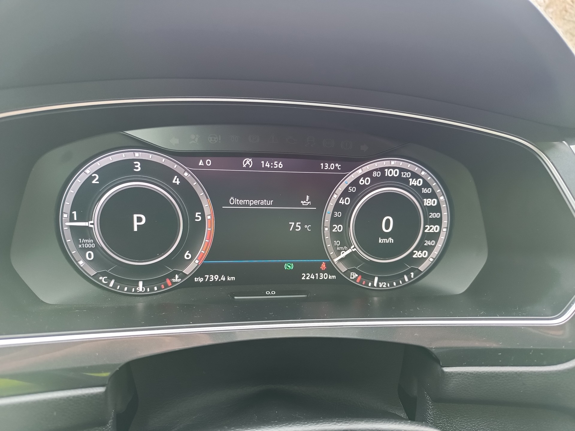 VW Tiguan 2.0 TDI SCR Comfortline 4Motion DSG-image-9