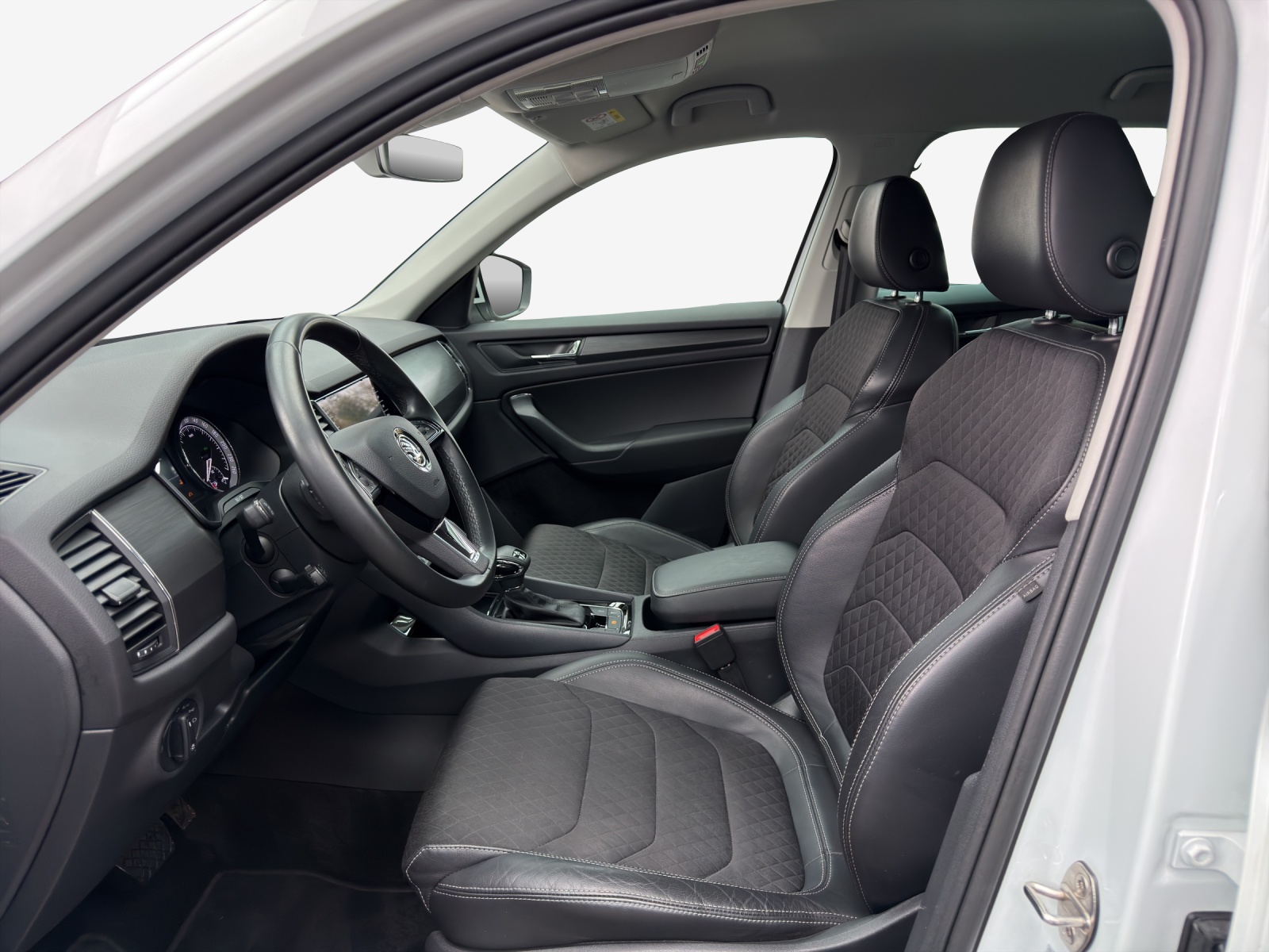 SKODA Kodiaq 2.0 TSI Ambition 4x4-image-7