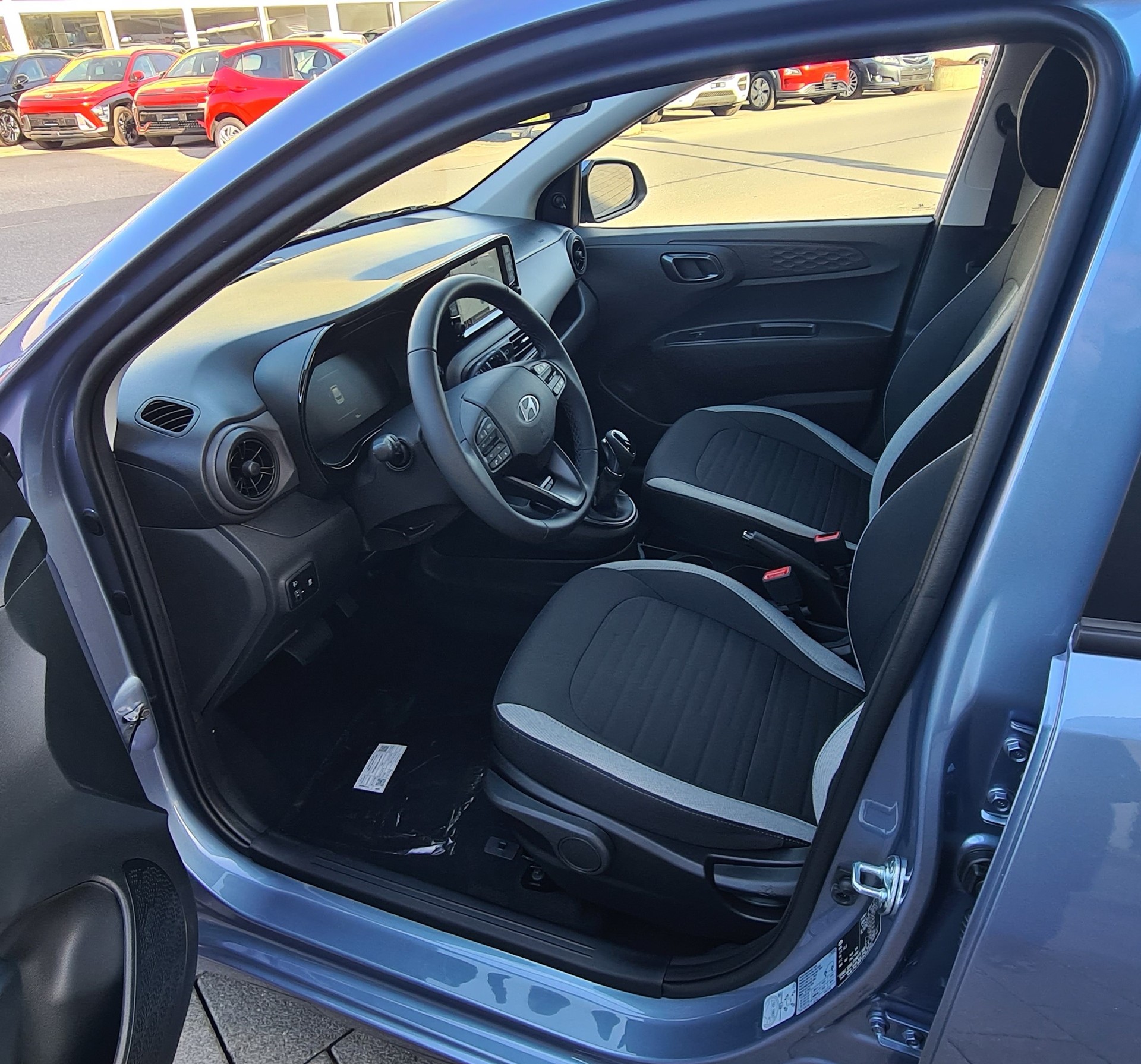 HYUNDAI i10 1.0 Origo Aut.-image-9