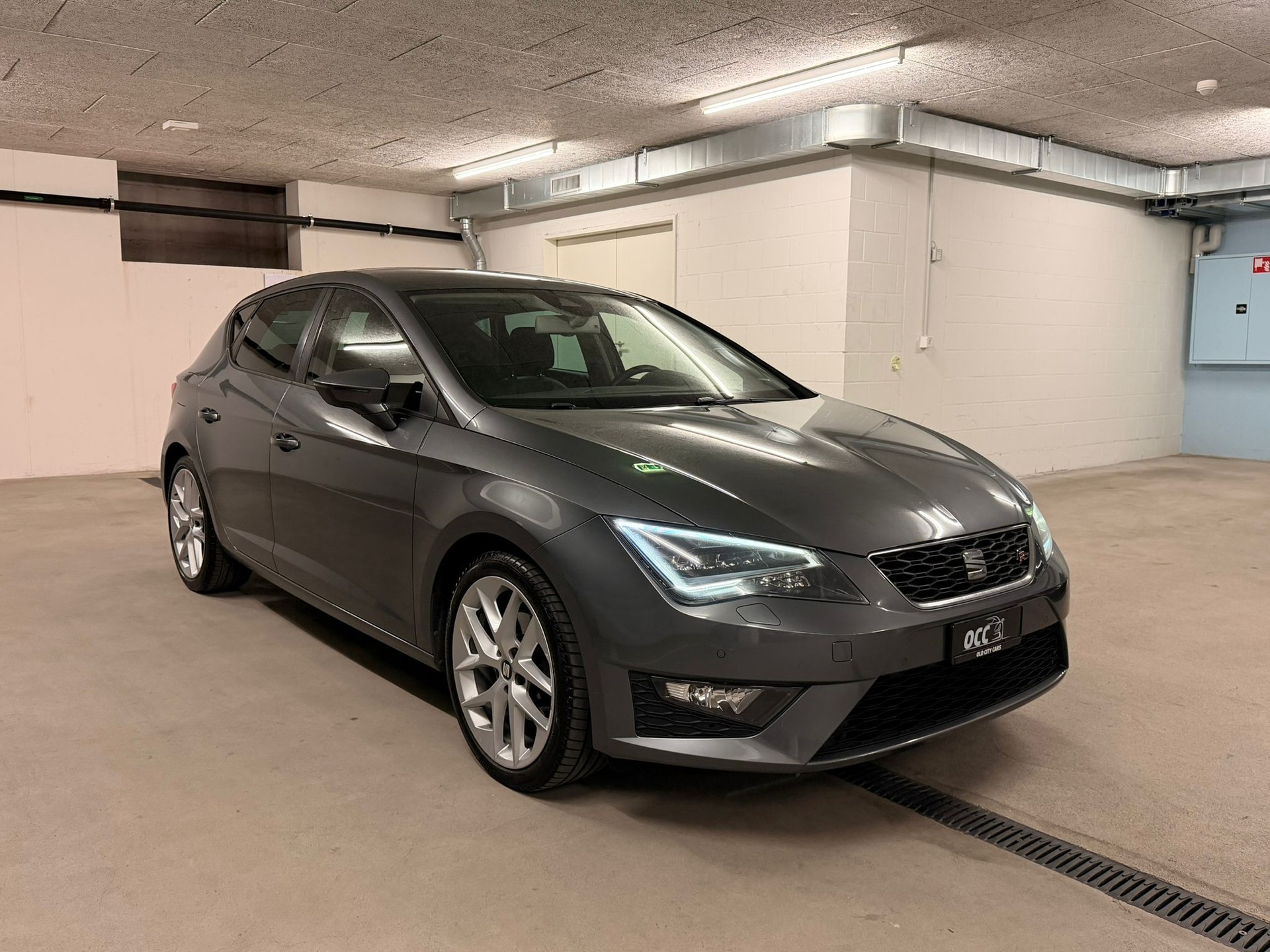 SEAT Leon 1.4 TSI FR-image-0