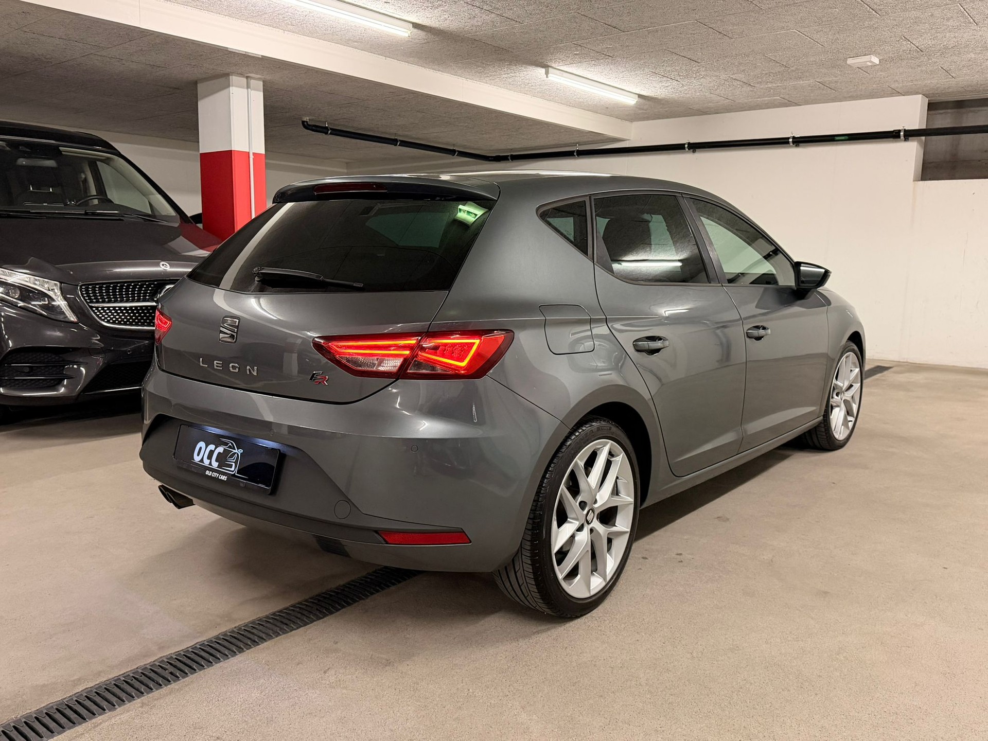 SEAT Leon 1.4 TSI FR-image-6