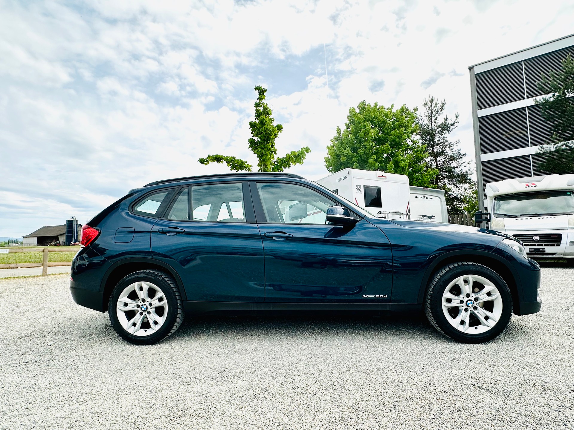 BMW X1 xDrive 20d xLine Steptronic-image-4