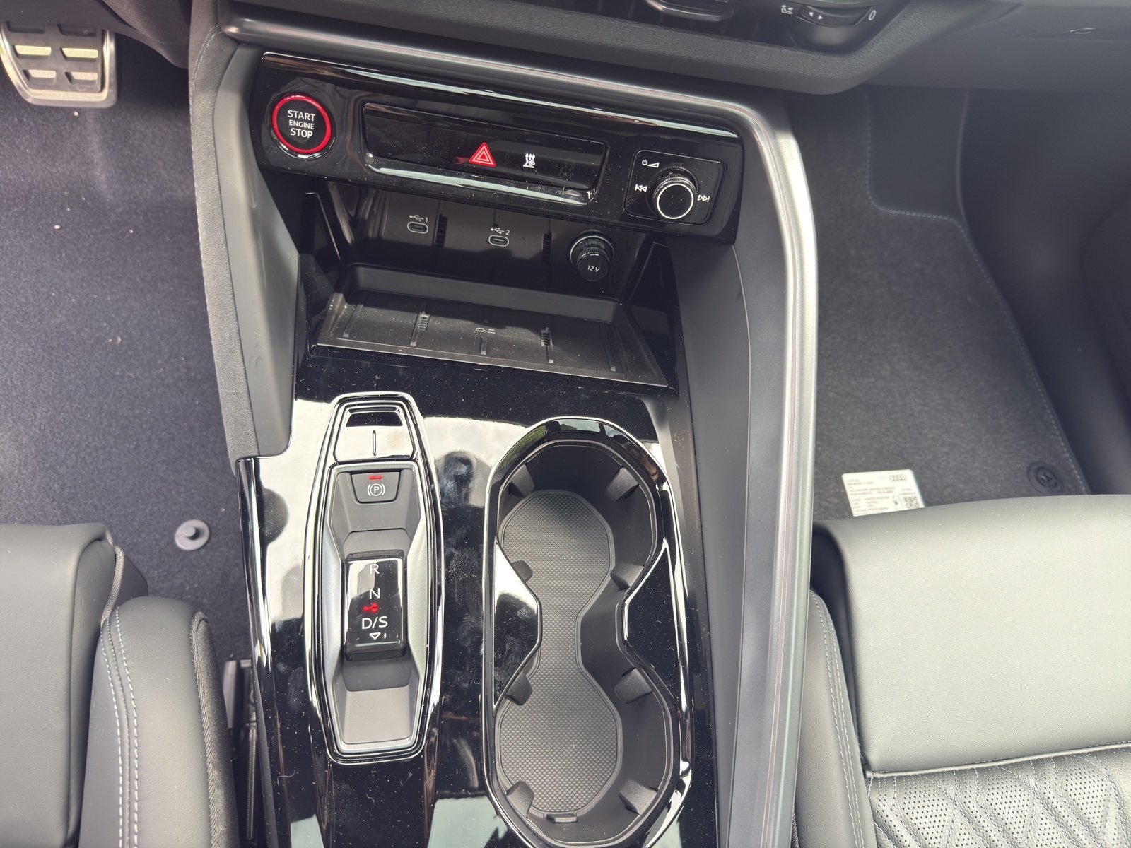 AUDI SQ5 TFSI quattro S-tronic-image-10