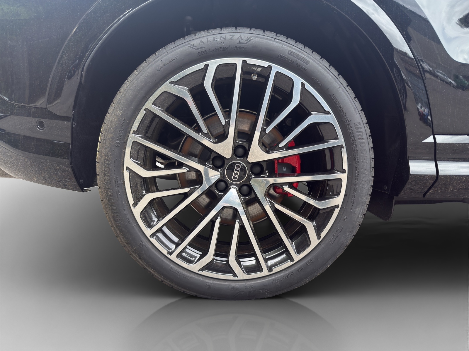 AUDI SQ5 TFSI quattro S-tronic-image-13