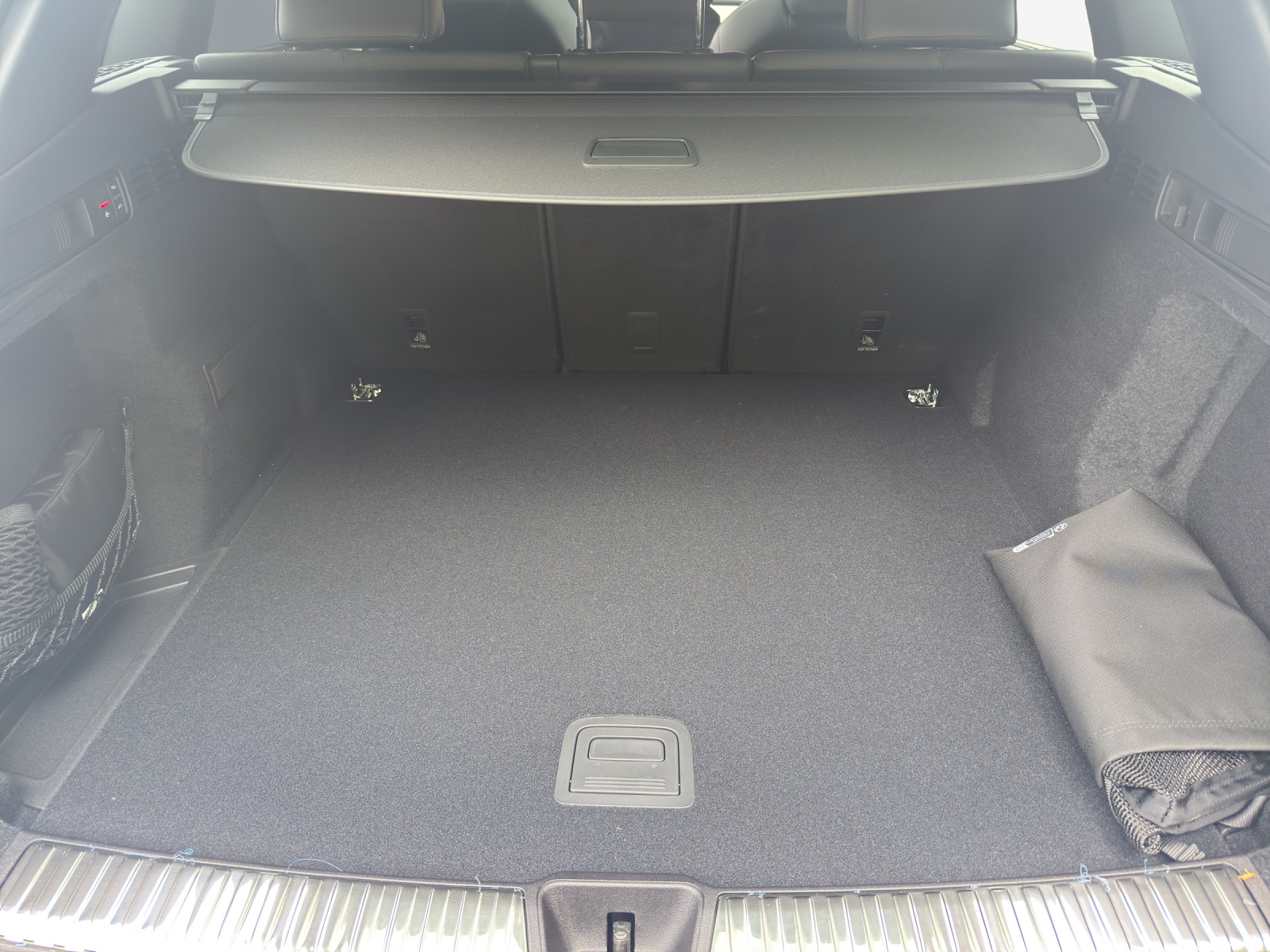 AUDI SQ5 TFSI quattro S-tronic-image-12