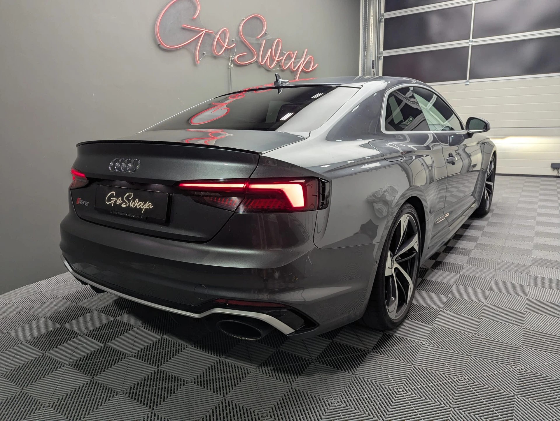AUDI RS5 Coupé 2.9 TFSI quattro tiptronic-showroom-element-3
