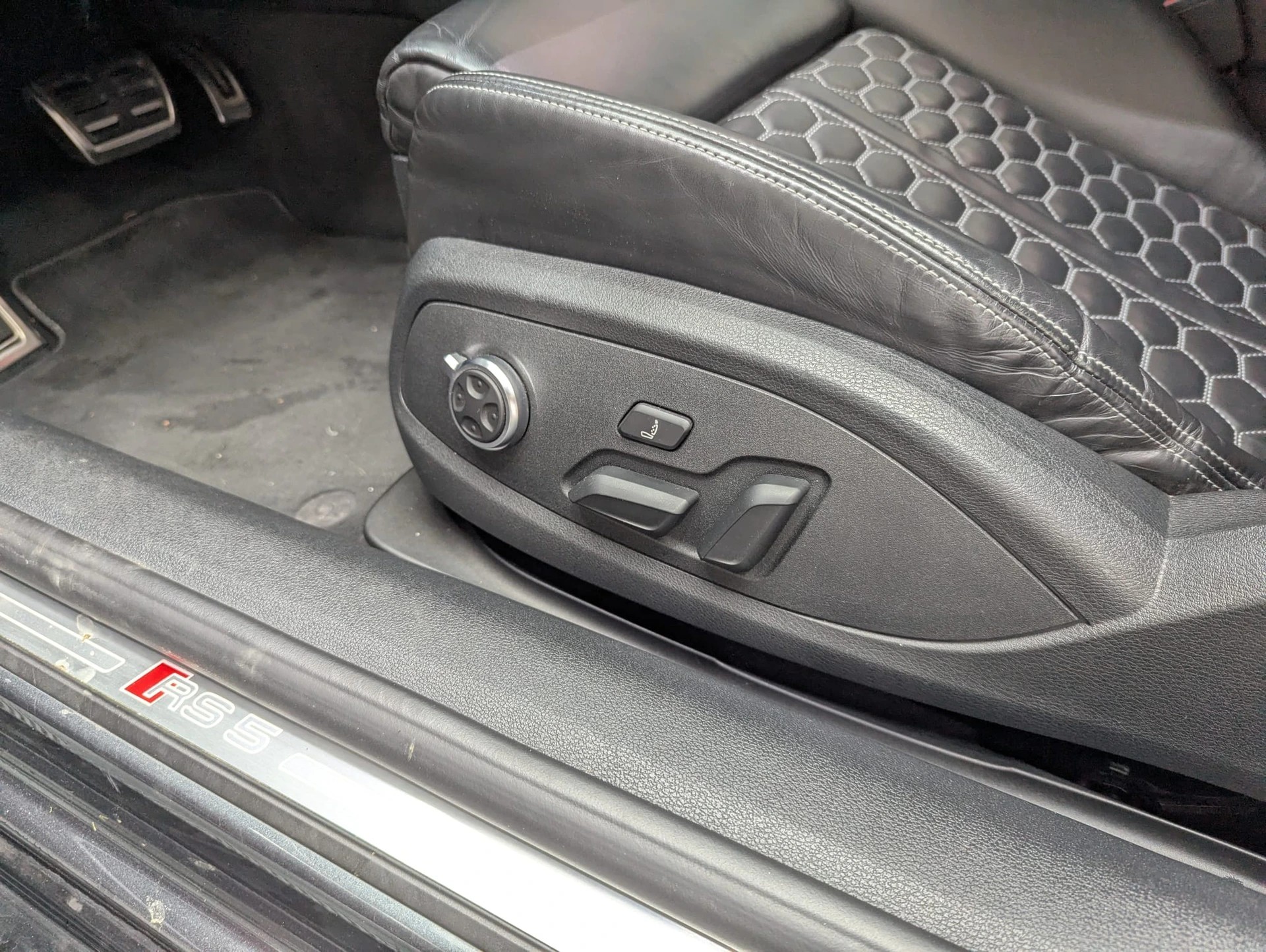AUDI RS5 Coupé 2.9 TFSI quattro tiptronic-image-9