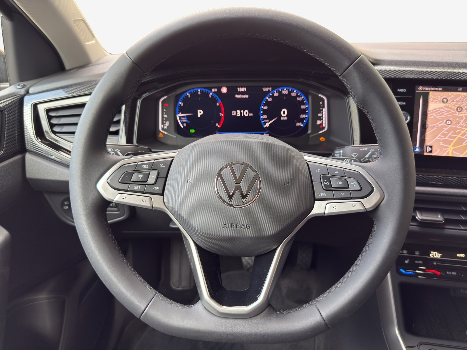 VW Polo 1.0 TSI Life DSG-image-9