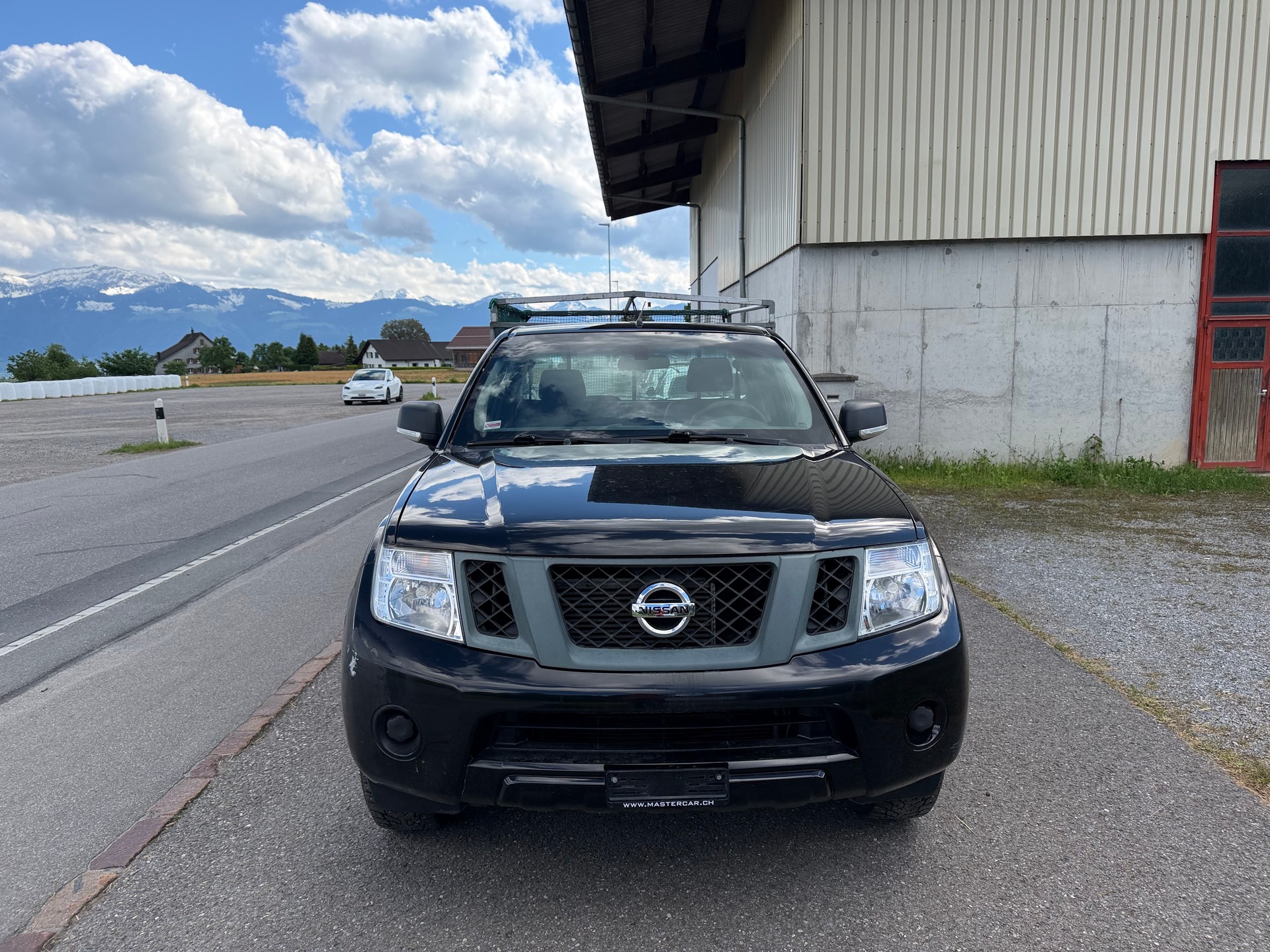 NISSAN Navara King Cab SE 2.5 dCi 4WD-image-4