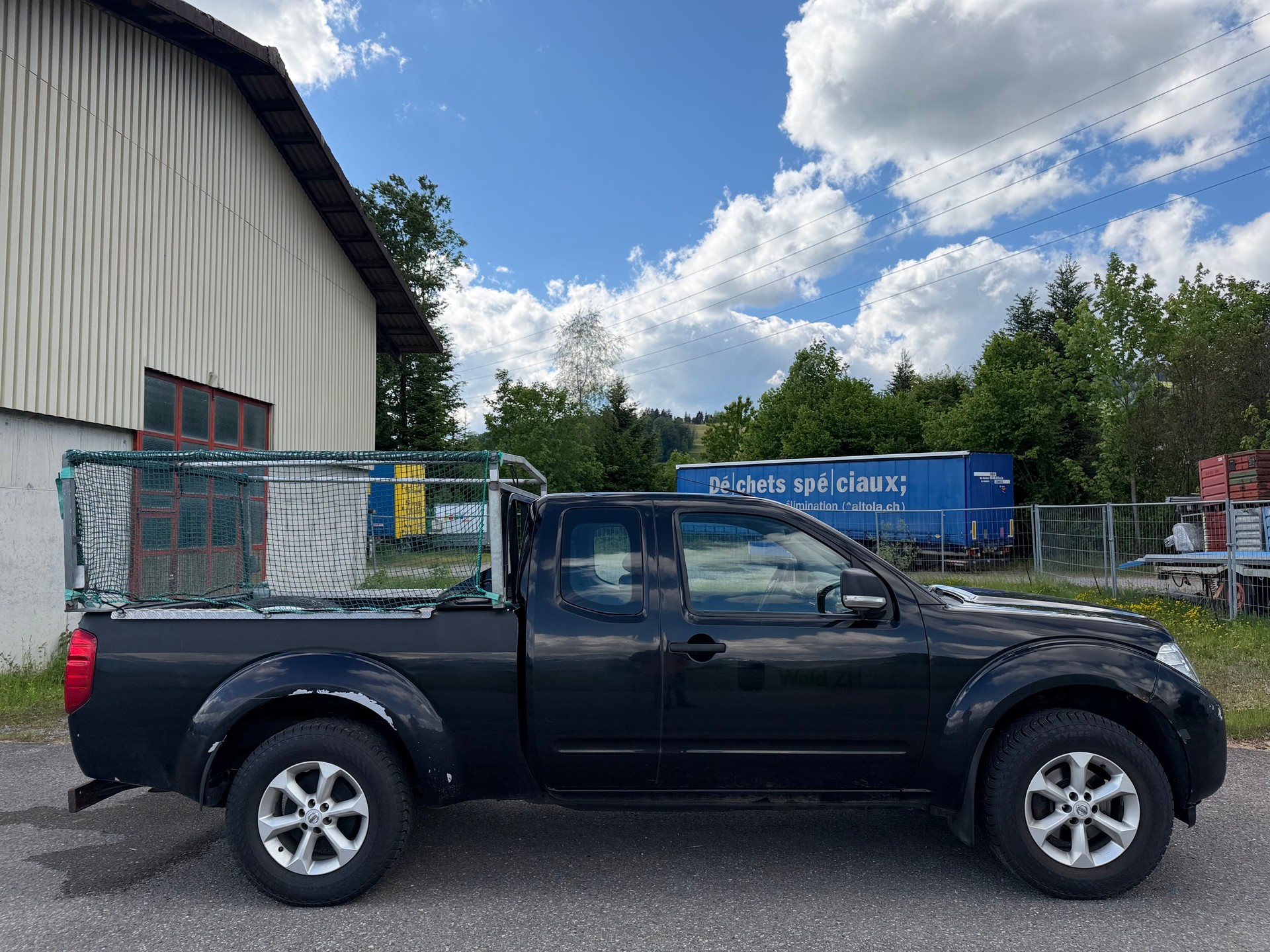 NISSAN Navara King Cab SE 2.5 dCi 4WD-image-1