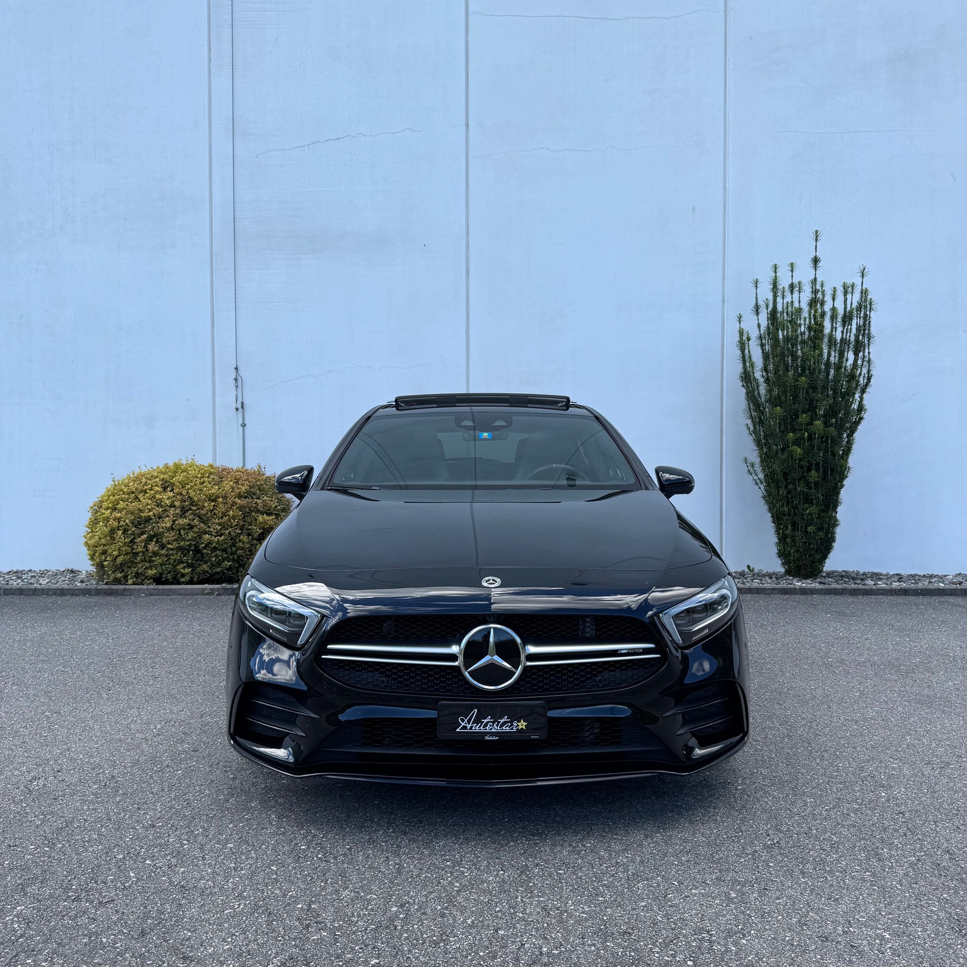MERCEDES-BENZ A 35 AMG 4Matic Speedshift-image-5