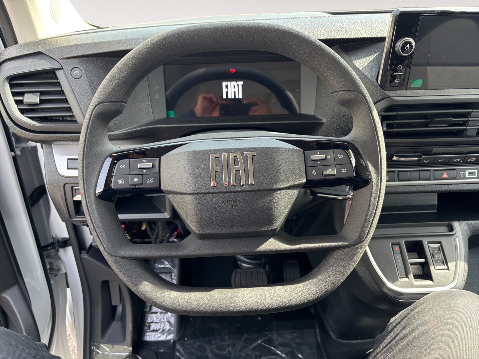 FIAT Scudo COMBI L3 2.2 BlueHDi 180 PS-image-10