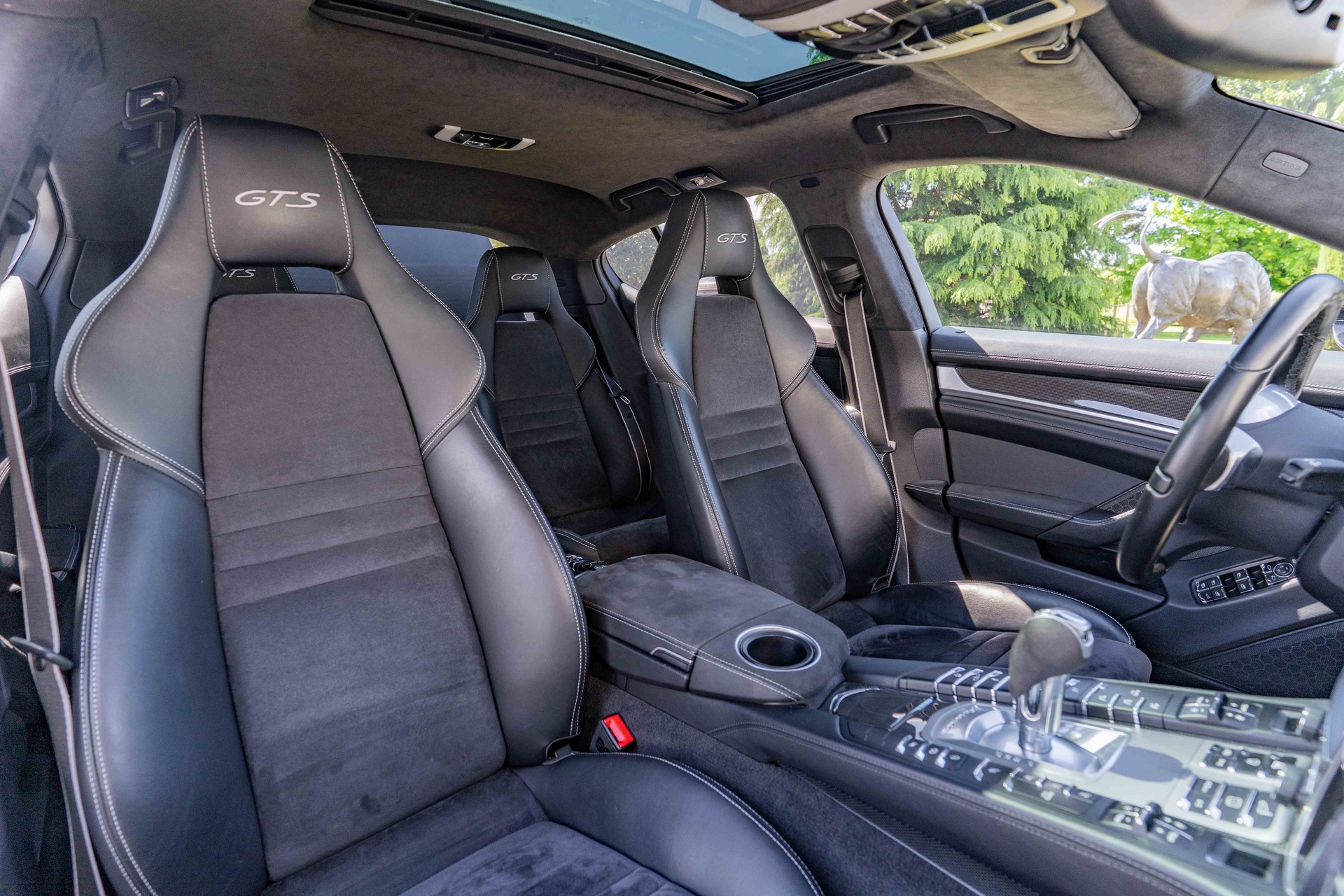 PORSCHE Panamera GTS 4.8 PDK-image-7