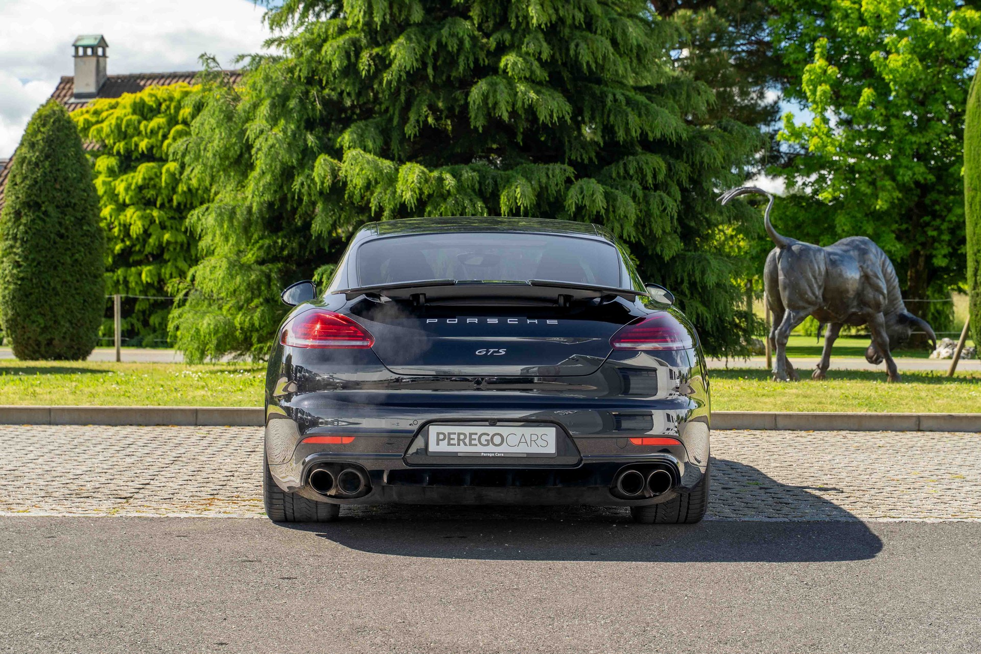 PORSCHE Panamera GTS 4.8 PDK-image-4