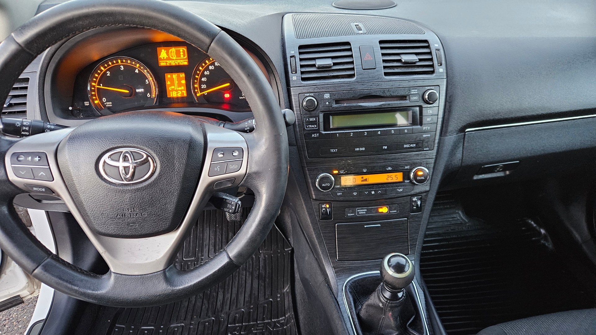 TOYOTA Avensis Sportswagon 2.2D-CAT Linea Sol-image-9