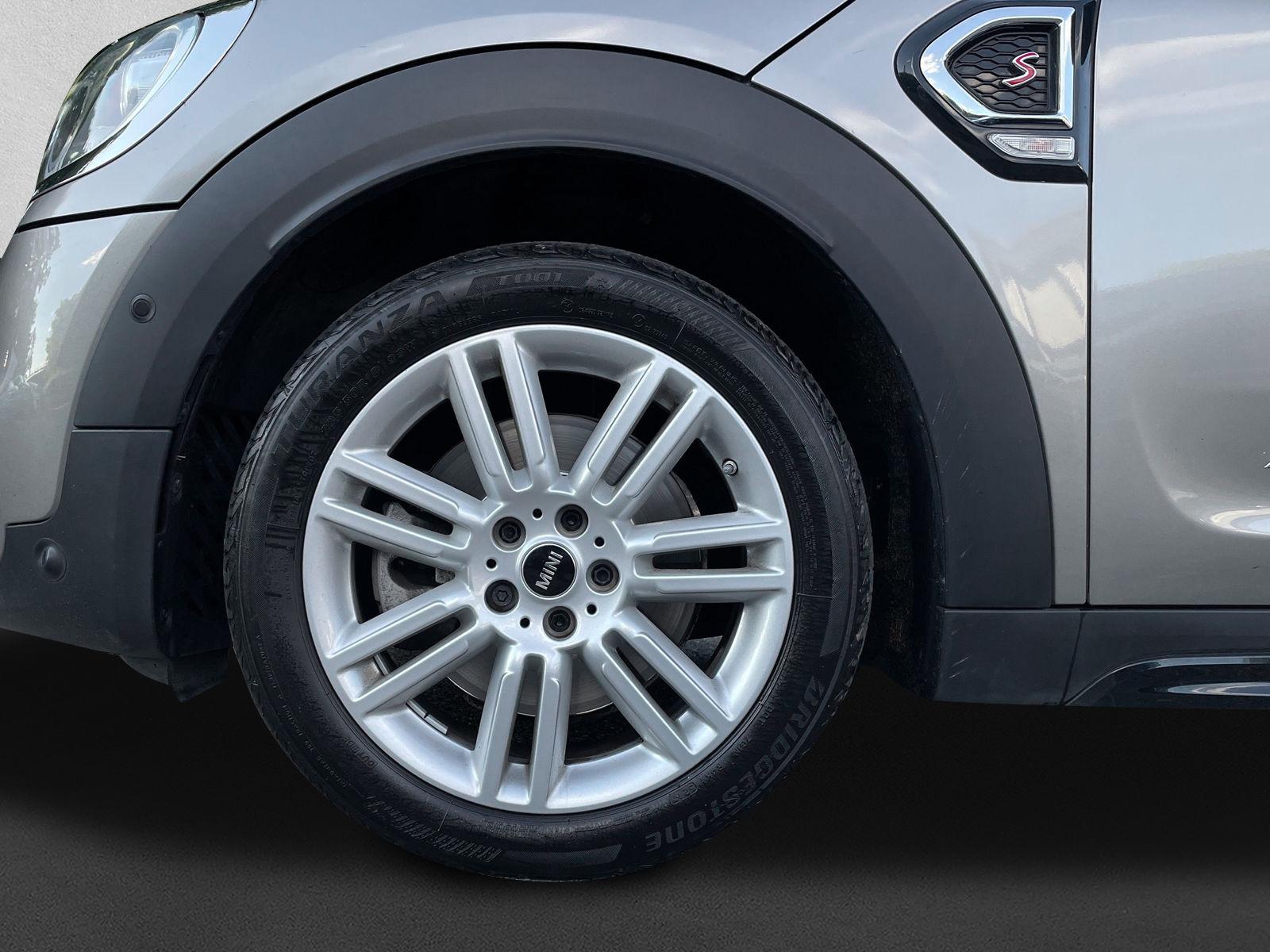 MINI Countryman Cooper S ALL4 F60 2.0i (CH)-image-8