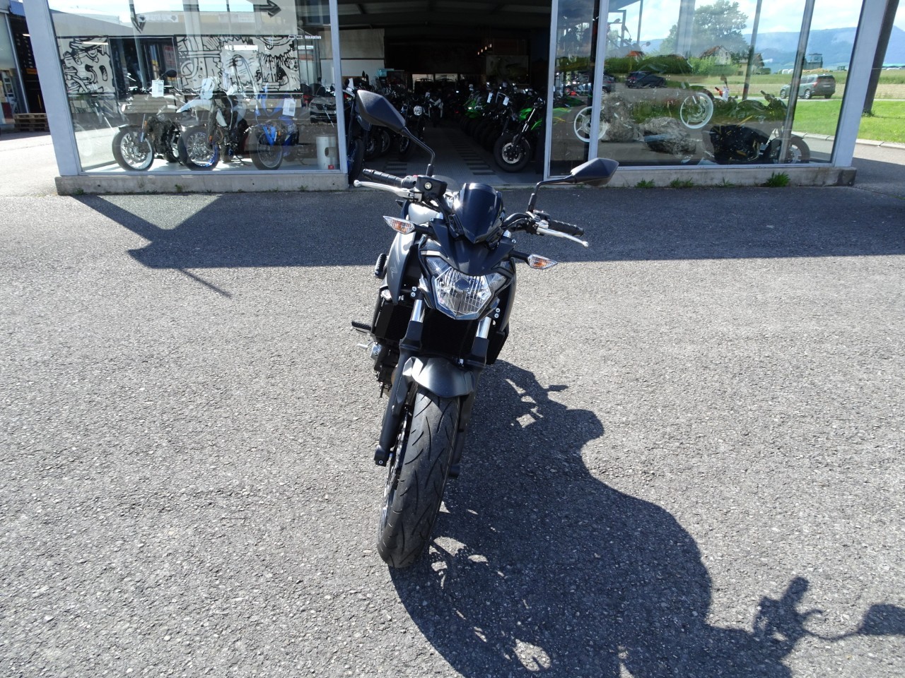 KAWASAKI Z 650 ABS (35kW)-showroom-element-2