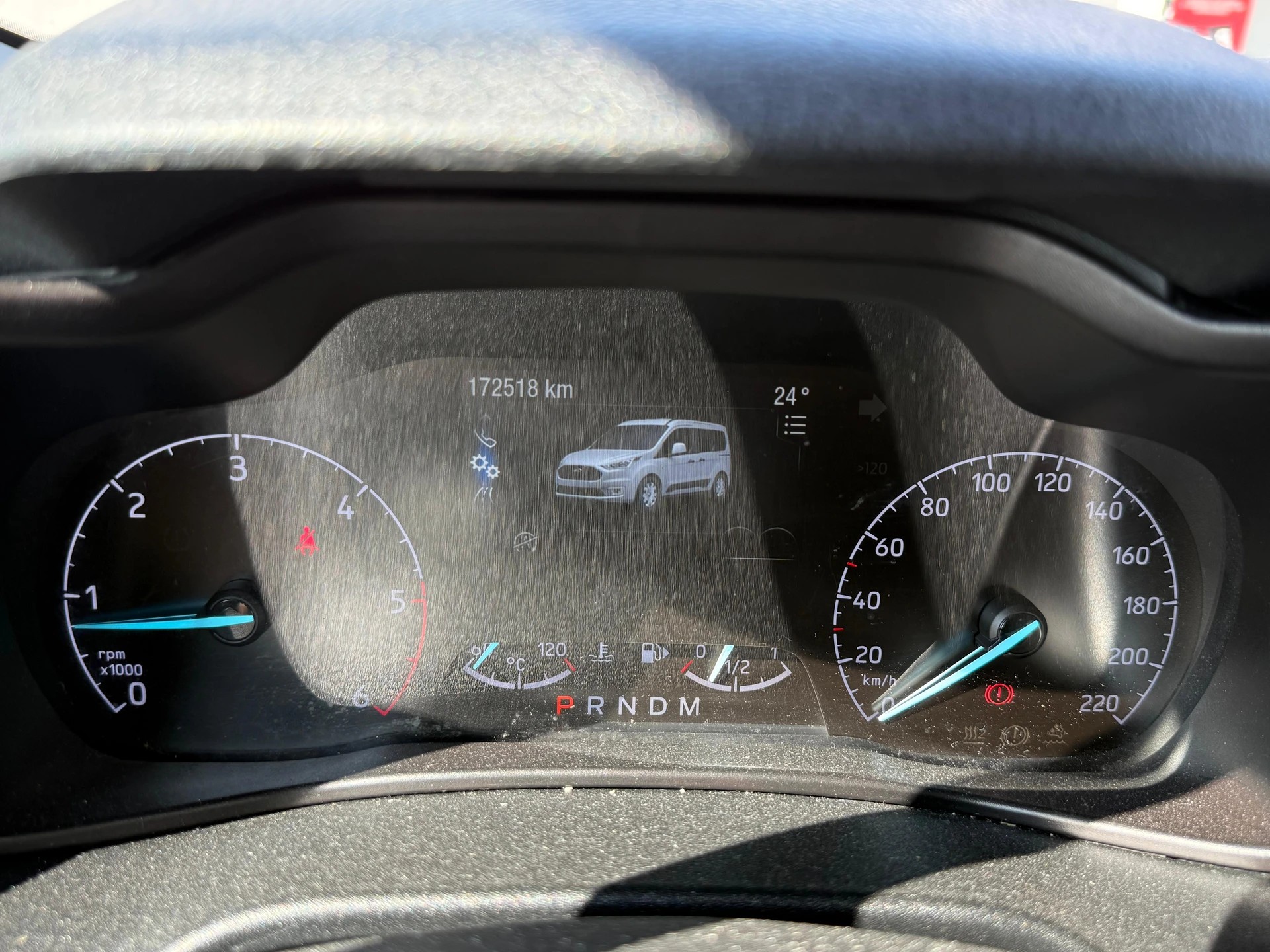 FORD Grand Tourneo Connect 1.5 EcoBlue Titanium Automat-image-9