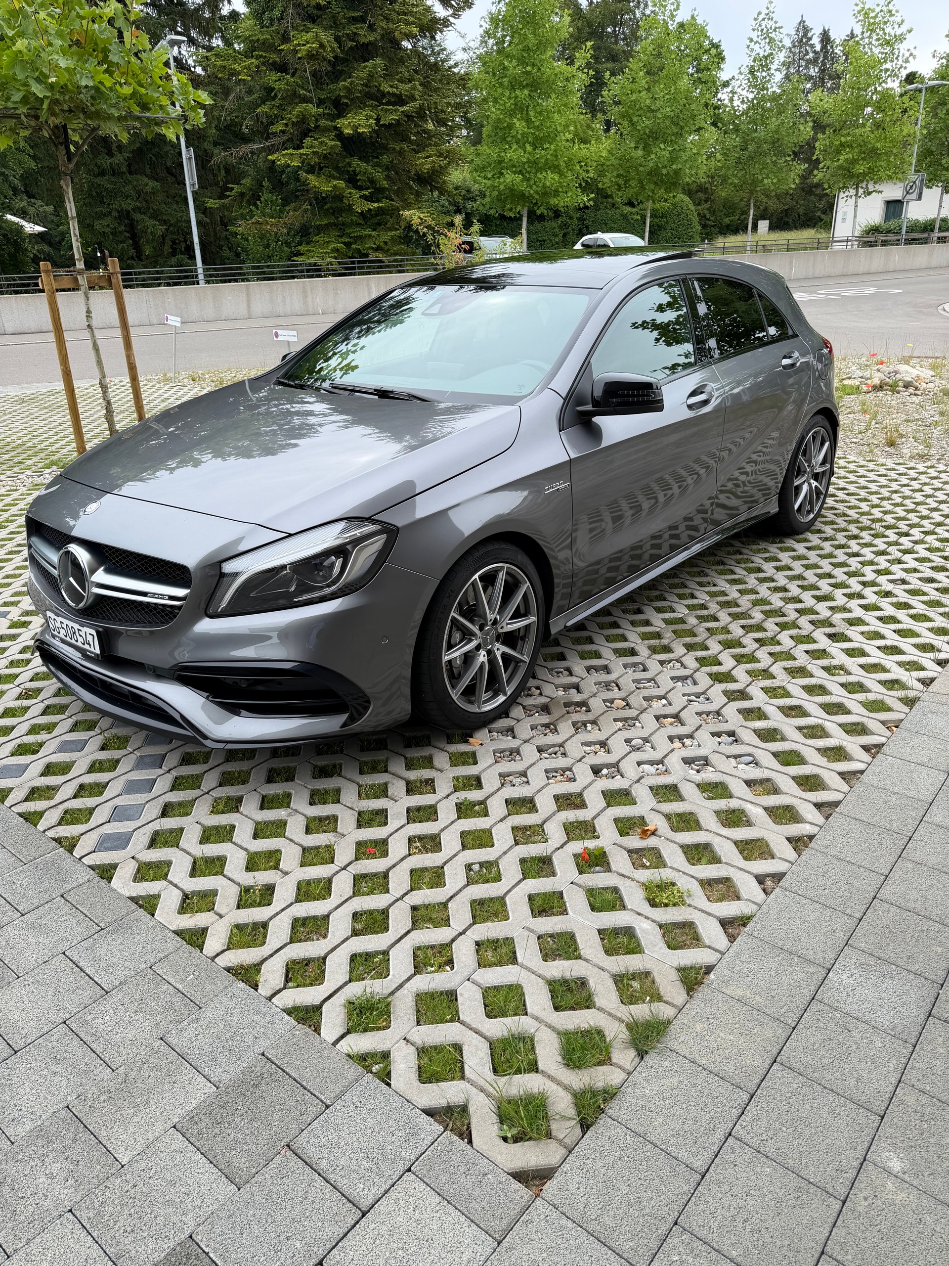 MERCEDES-BENZ A 45 AMG 4m-image-0