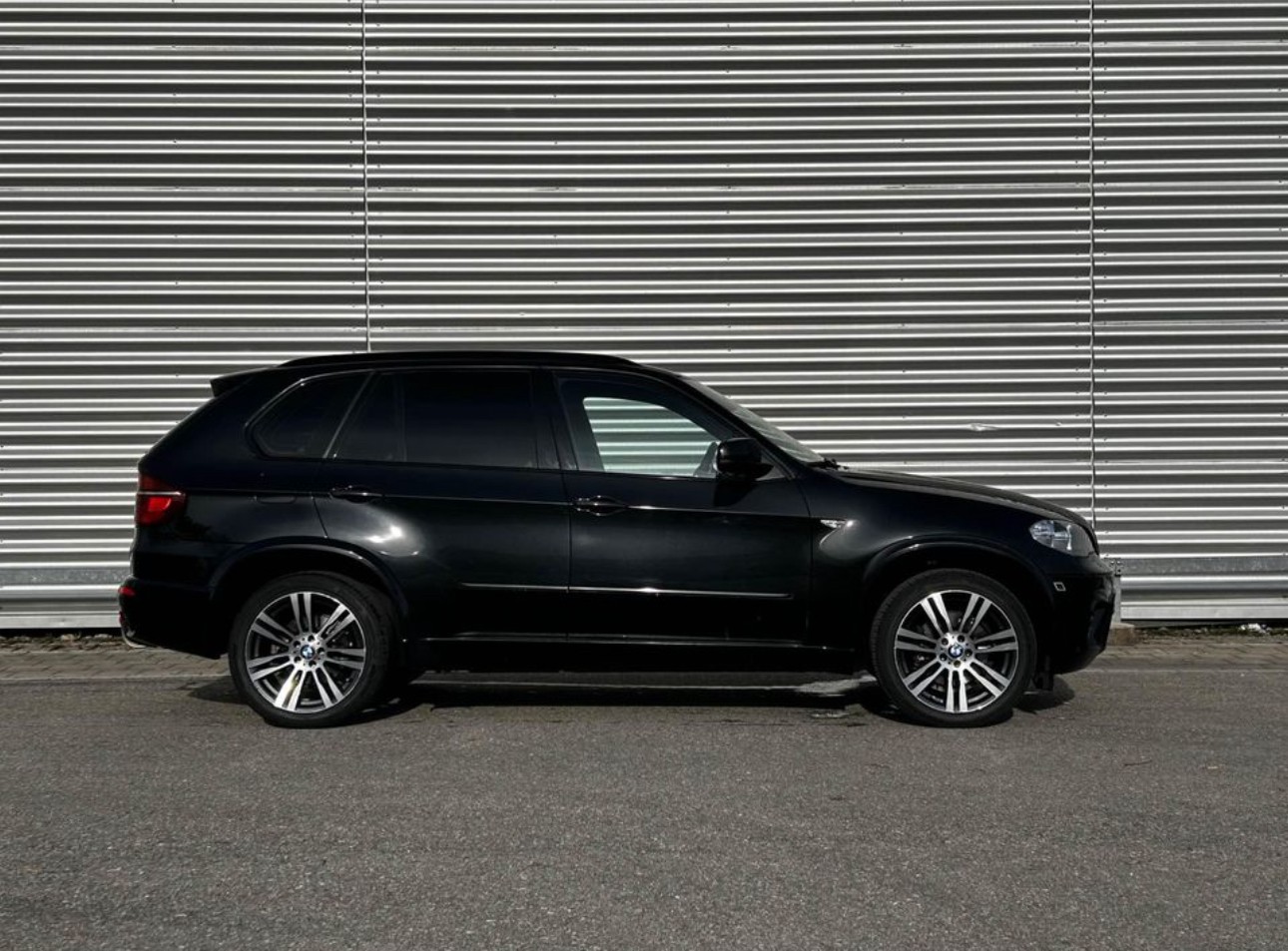 BMW M50d-image-3