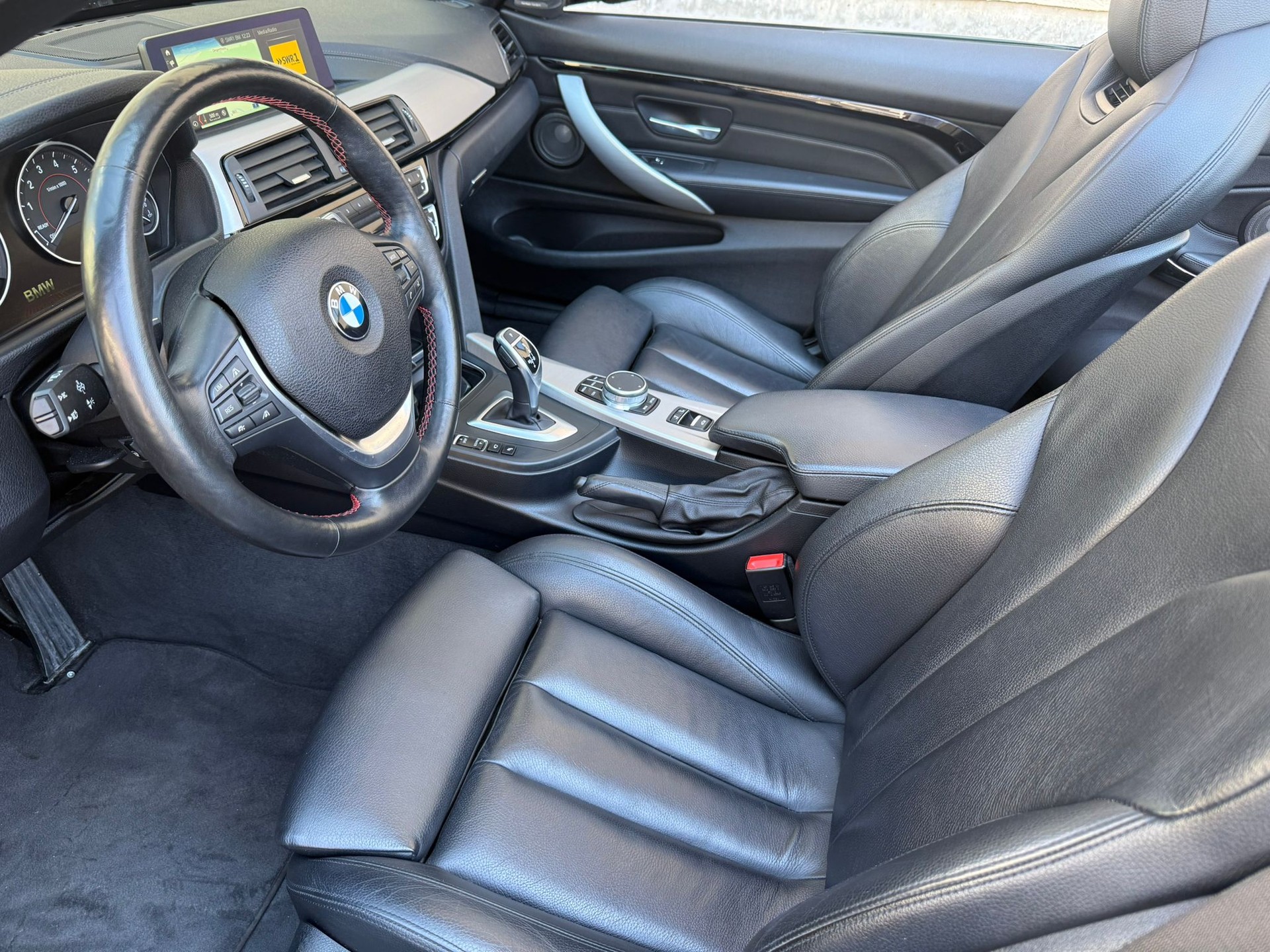 BMW 430i Cabriolet xDrive Sport Line Steptronic-image-10