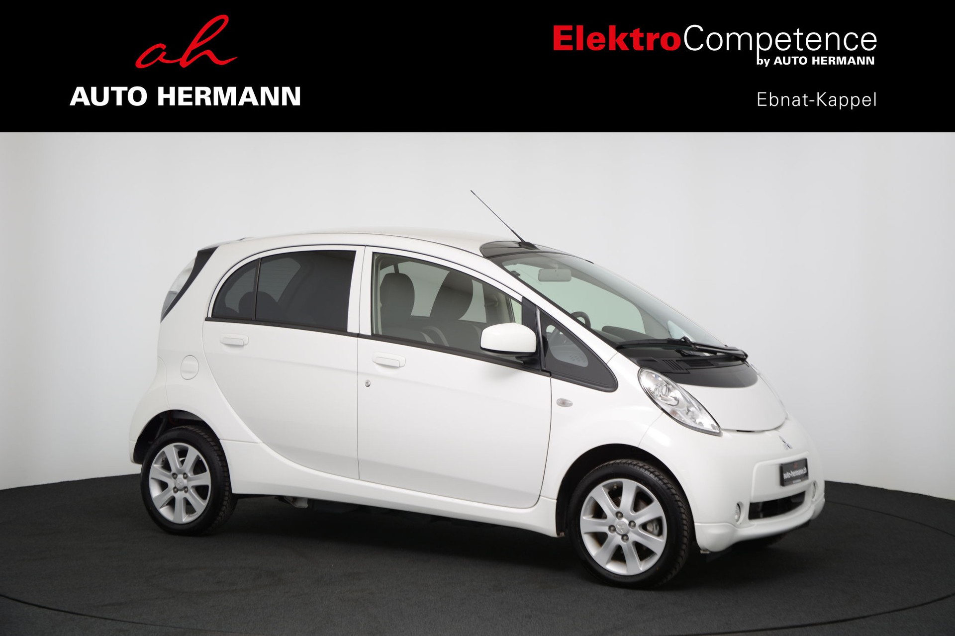 MITSUBISHI i MiEV Style-image-8