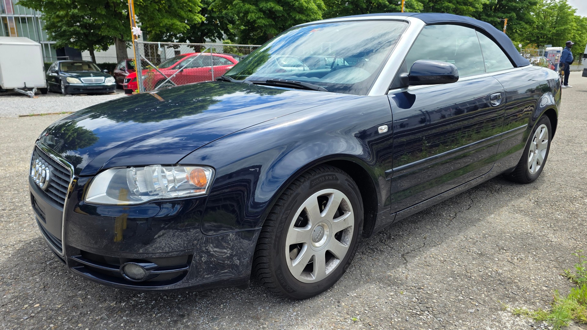 AUDI A4 Cabriolet 2.0T FSI multitronic-image-0