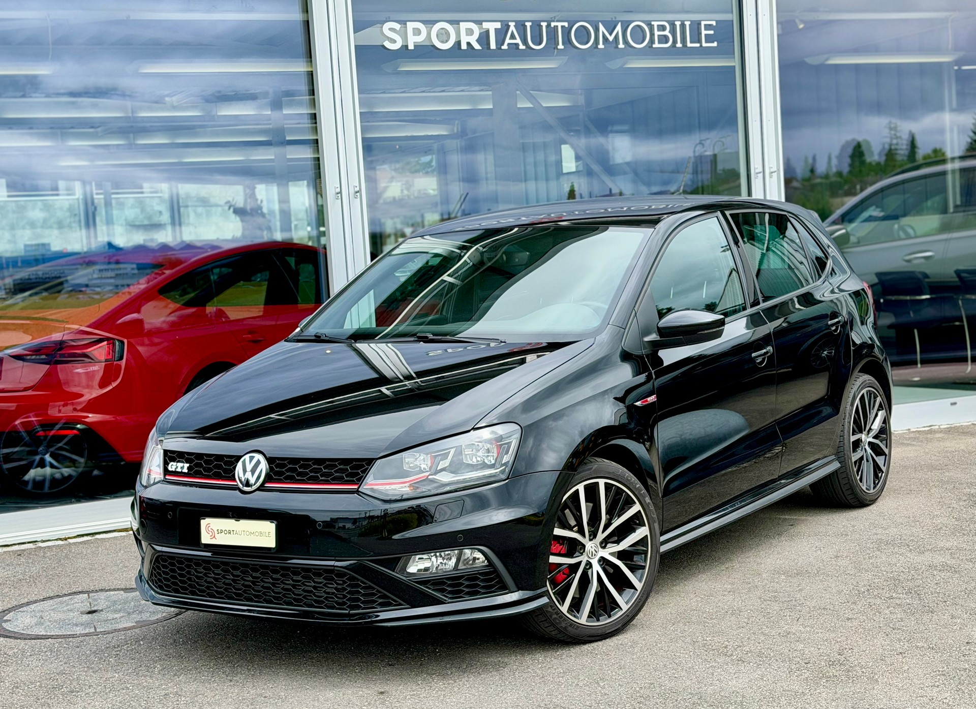 VW Polo 1.8 TSI GTI DSG-image-1