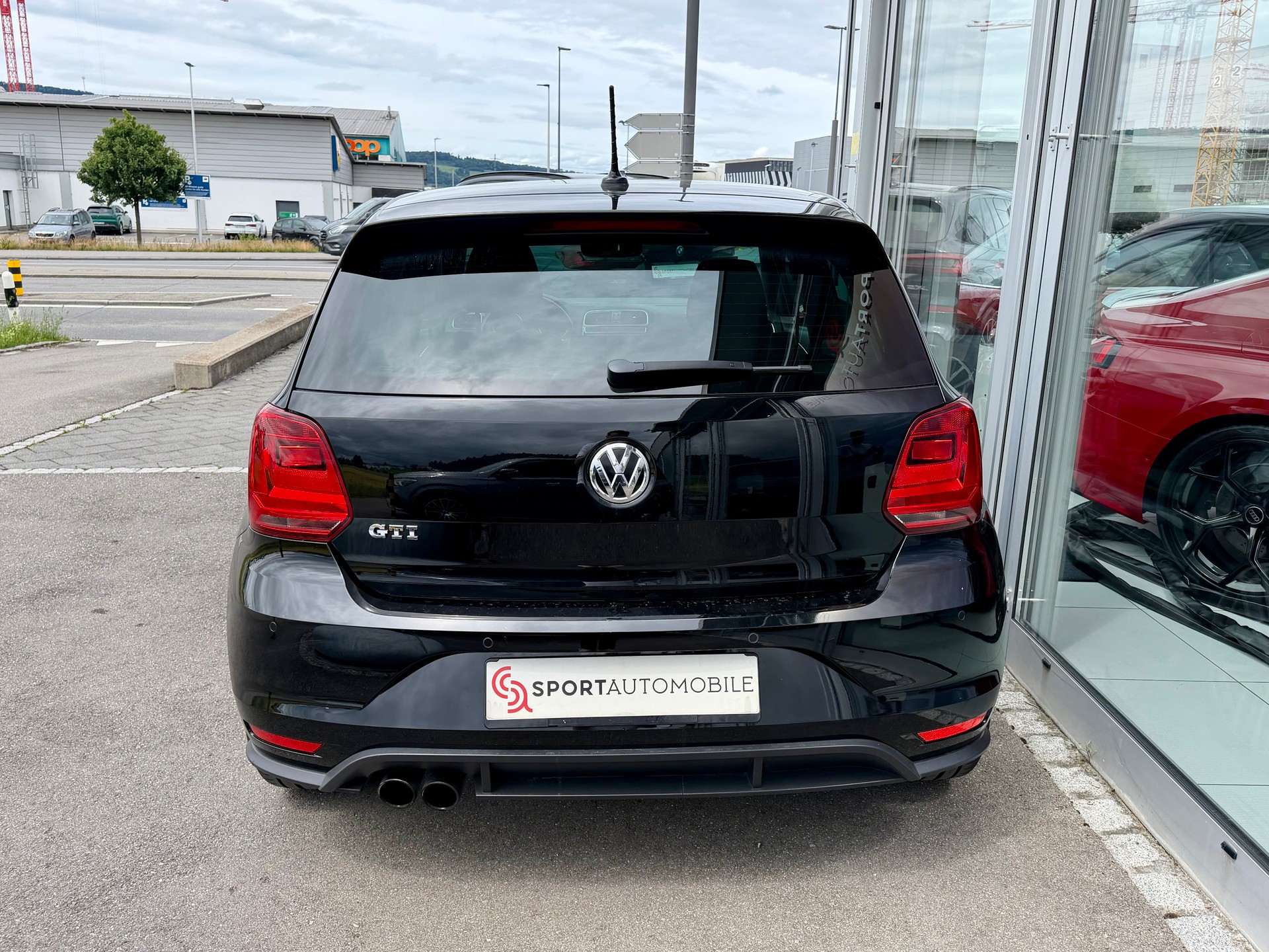 VW Polo 1.8 TSI GTI DSG-image-8