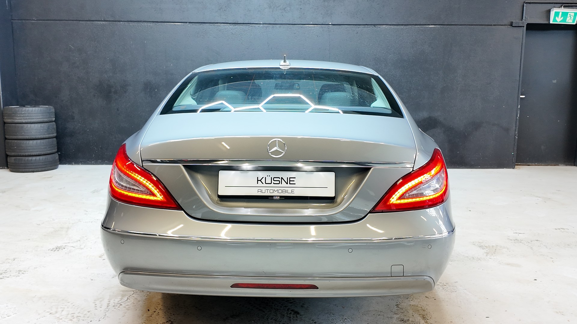 MERCEDES-BENZ CLS 350 CDI 4Matic 7G-Tronic-image-4