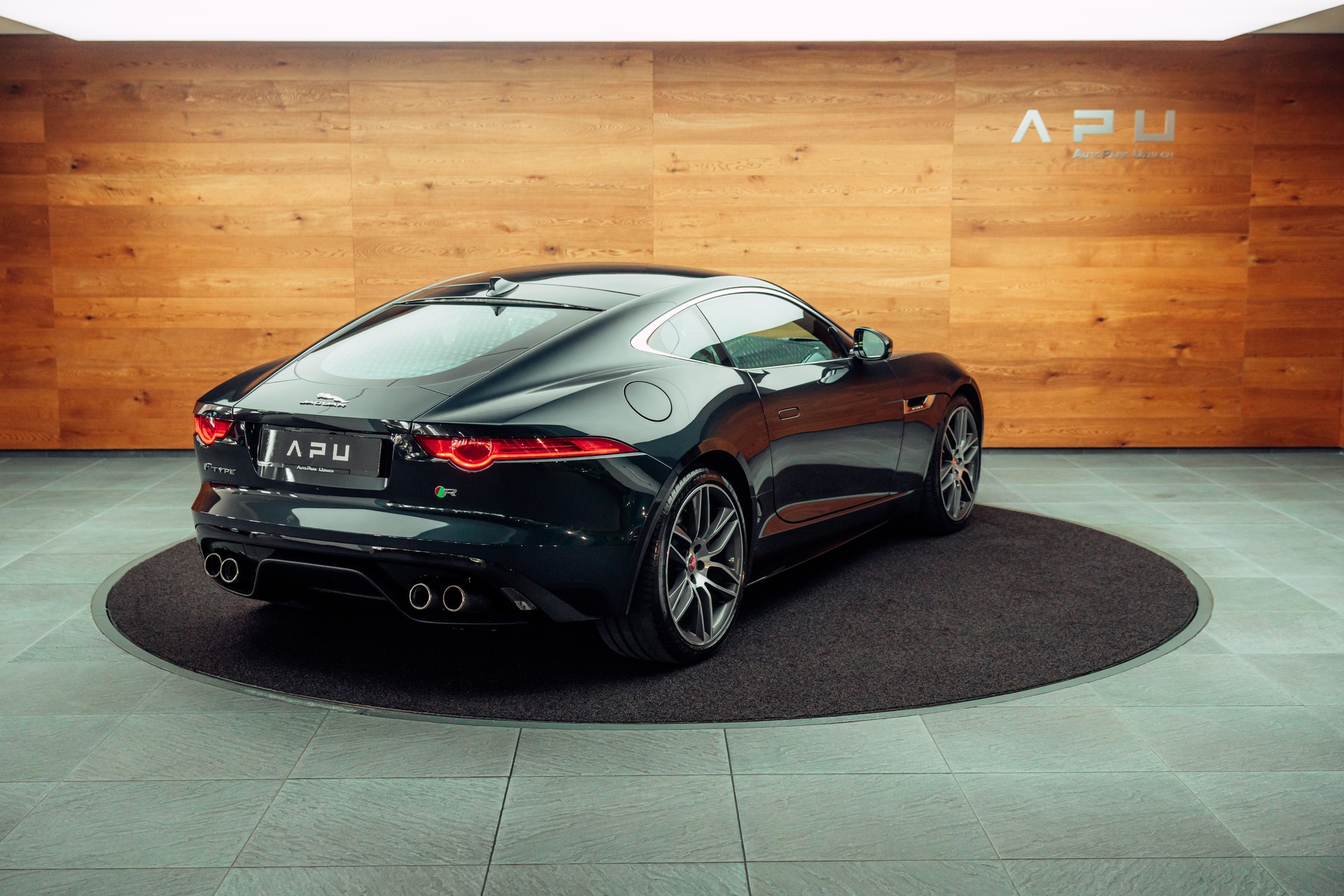 JAGUAR F-Type Coupé R 5.0 V8 S/C-image-2
