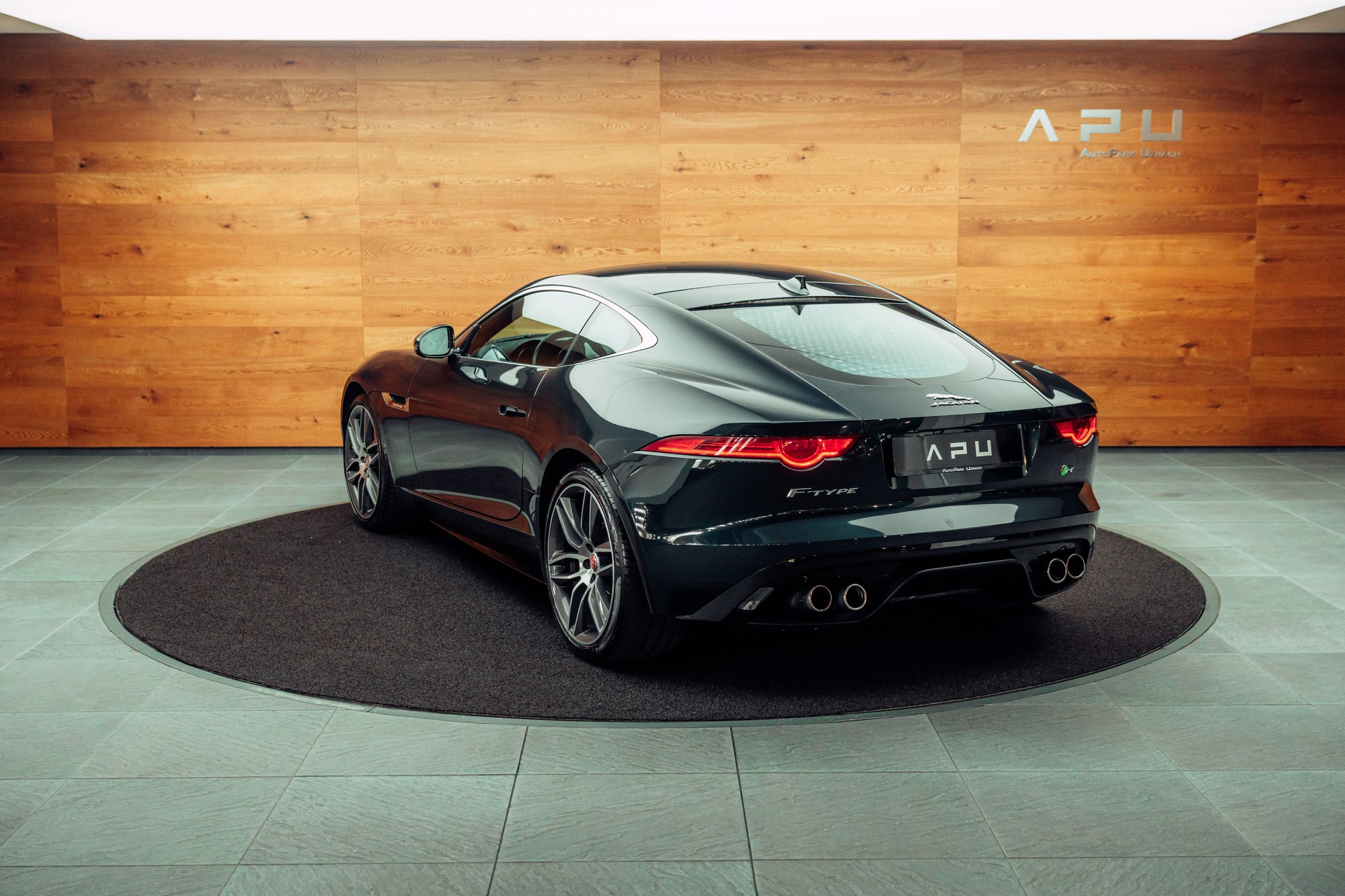 JAGUAR F-Type Coupé R 5.0 V8 S/C-image-3
