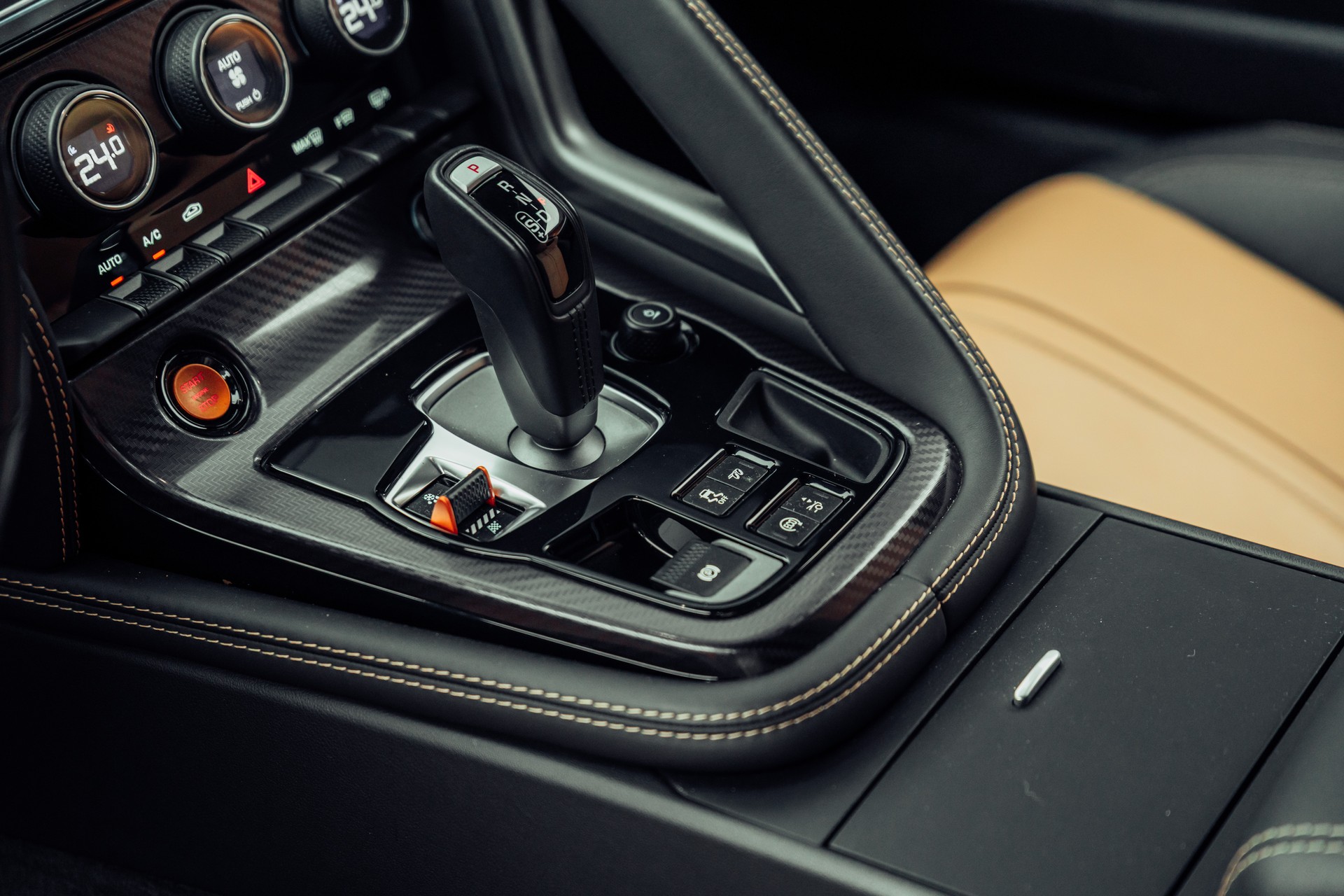 JAGUAR F-Type Coupé R 5.0 V8 S/C-image-7