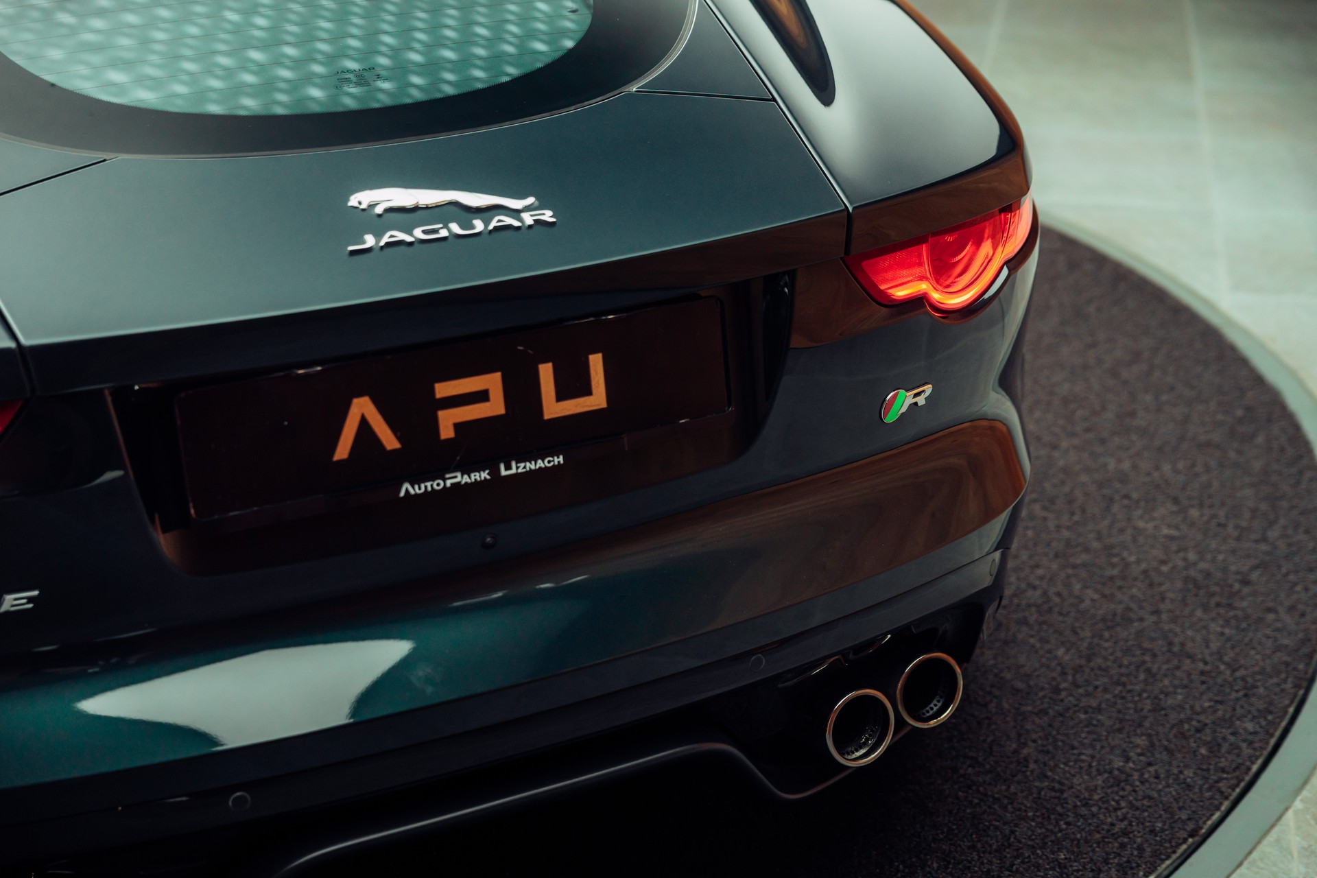 JAGUAR F-Type Coupé R 5.0 V8 S/C-image-18