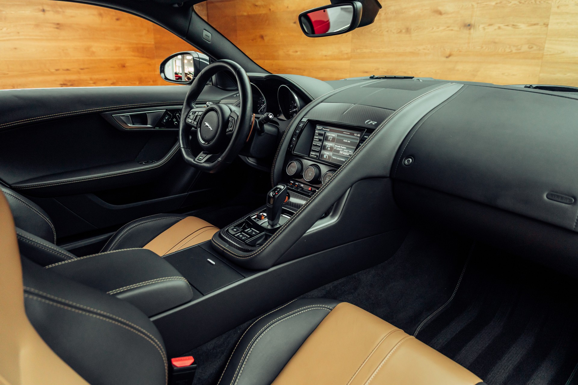 JAGUAR F-Type Coupé R 5.0 V8 S/C-image-10