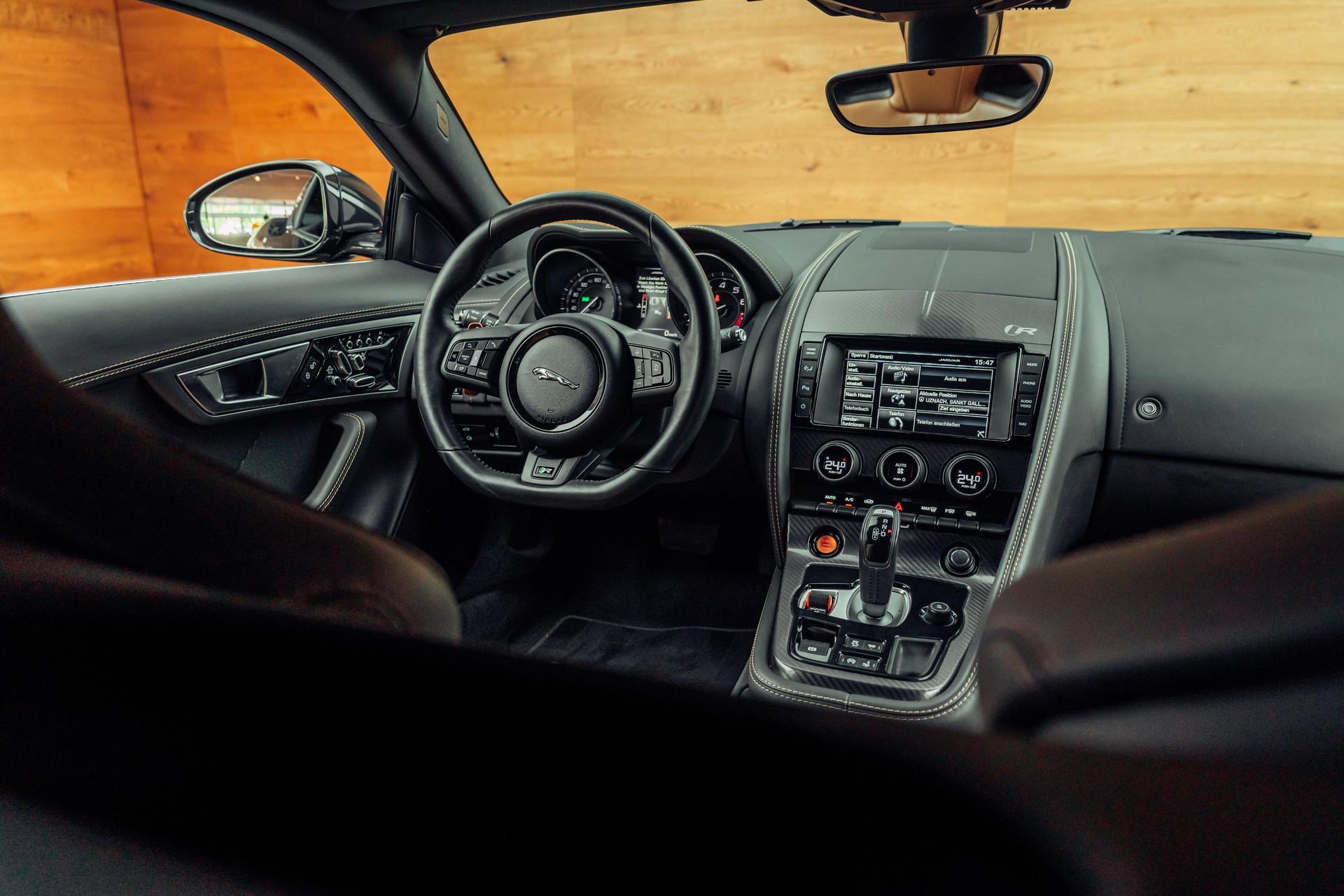 JAGUAR F-Type Coupé R 5.0 V8 S/C-image-21