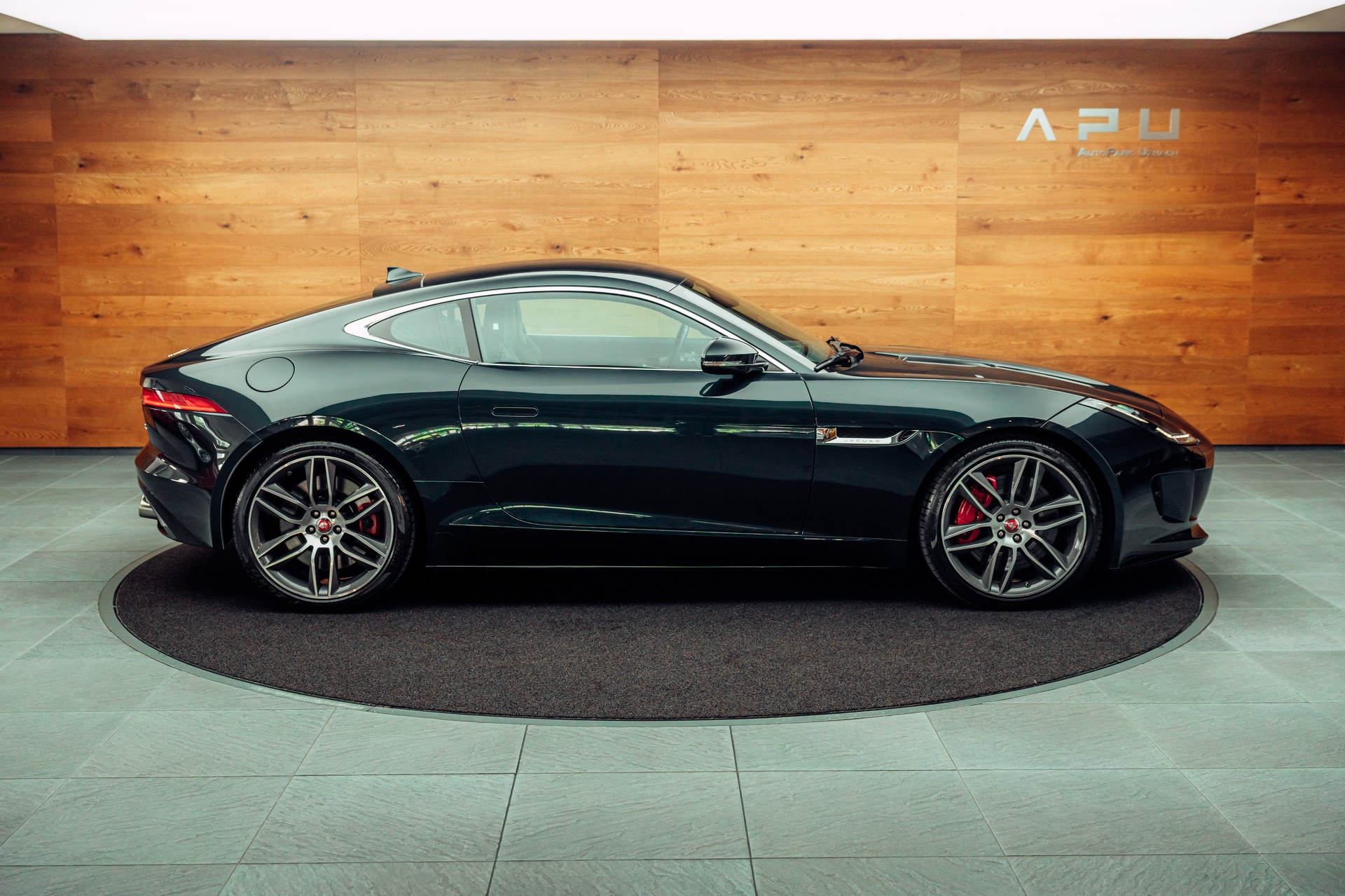 JAGUAR F-Type Coupé R 5.0 V8 S/C-image-1